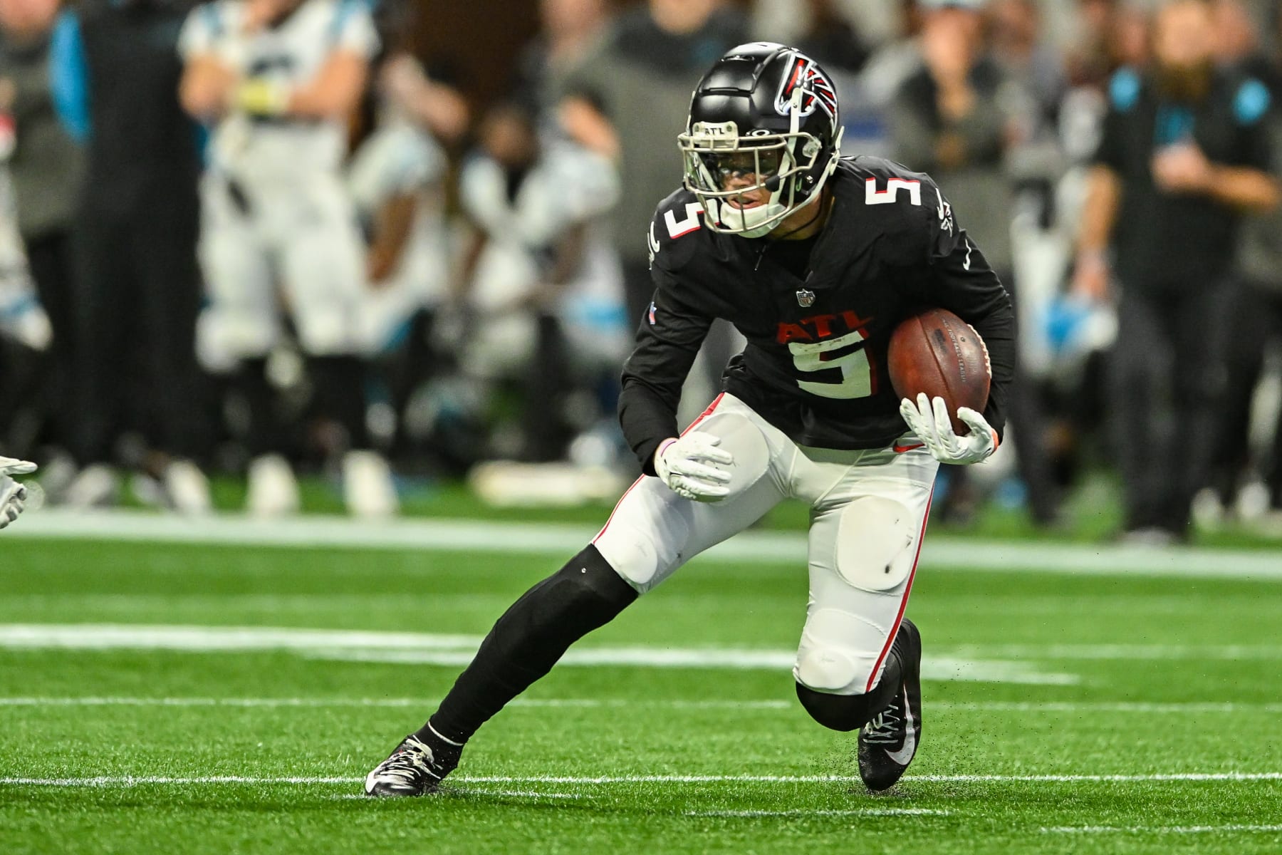 Atlanta Falcons wide receiver Drake London