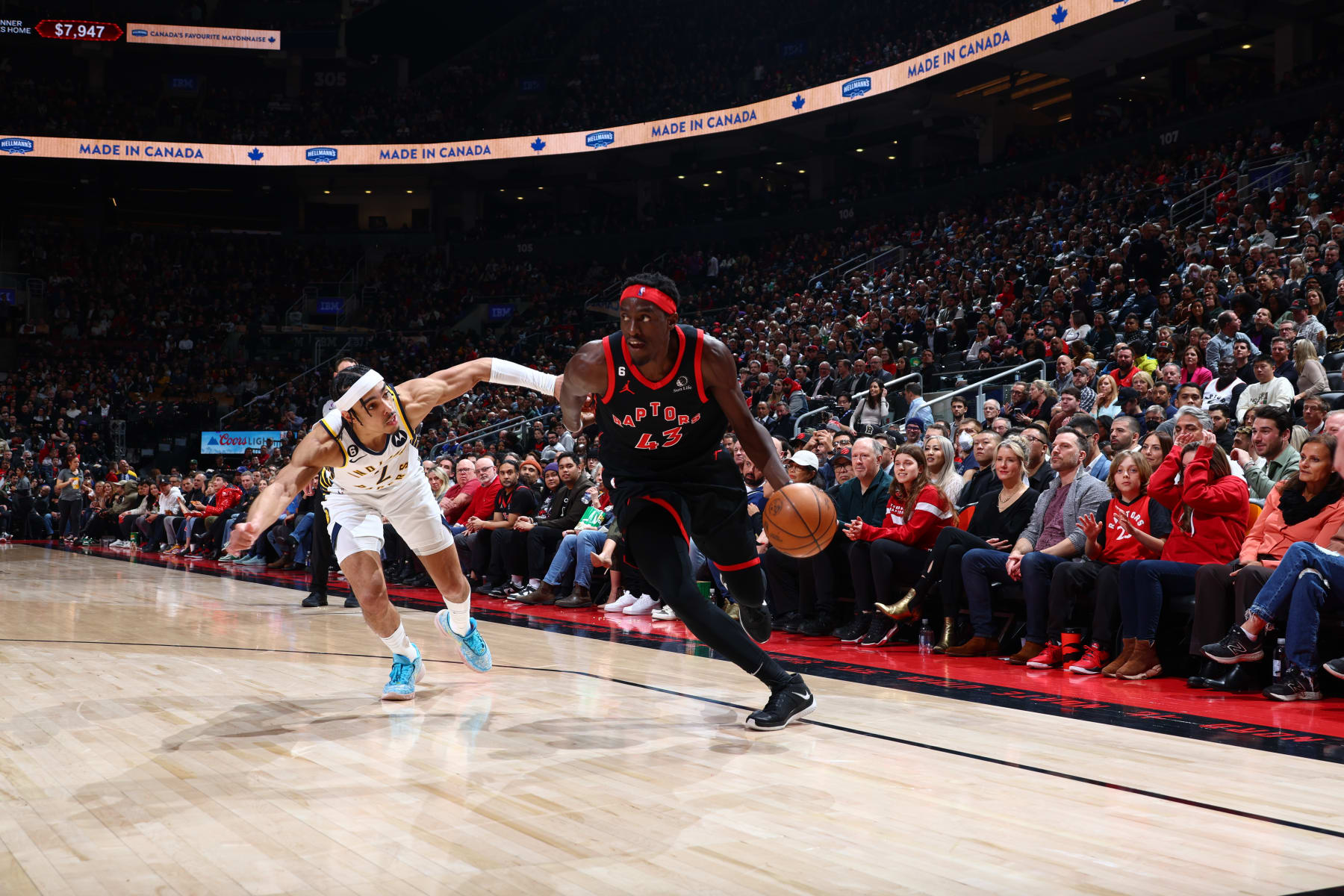 TORONTO, CANADA - MARCH 22: Pascal Siakam #43 of the Toronto Raptors drives to the basket during the game against the Indiana Pacers on March 22, 2023 at the Scotiabank Arena in Toronto, Ontario, Canada.  NOTE TO USER: User expressly acknowledges and agrees that, by downloading and or using this Photograph, user is consenting to the terms and conditions of the Getty Images License Agreement.  Mandatory Copyright Notice: Copyright 2023 NBAE (Photo by Vaughn Ridley/NBAE via Getty Images)