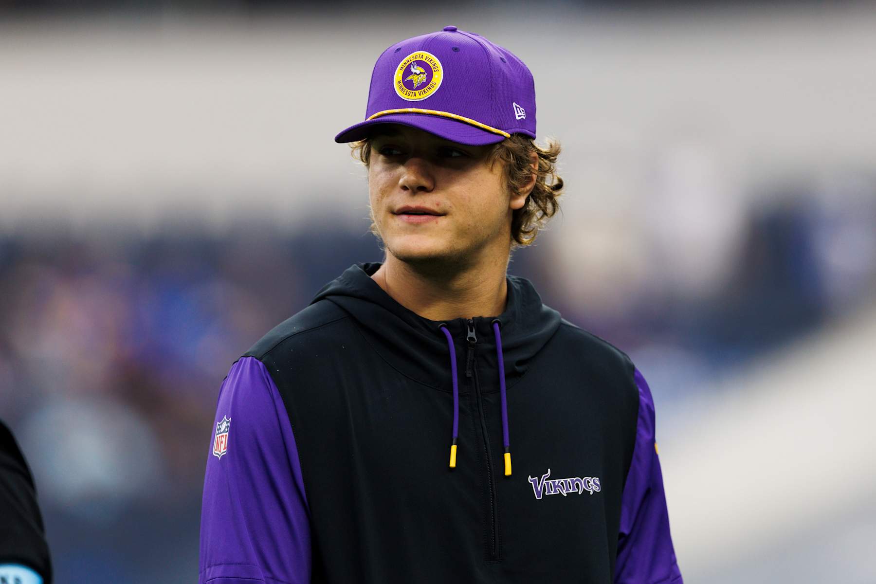 INGLEWOOD, CALIFORNIA - OCTOBER 24: J.J. McCarthy #9 of the Minnesota Vikings looks on the field before a game against Los Angeles Rams at SoFi Stadium on October 24, 2024 in Inglewood, California. (Photo by Ric Tapia/Getty Images)