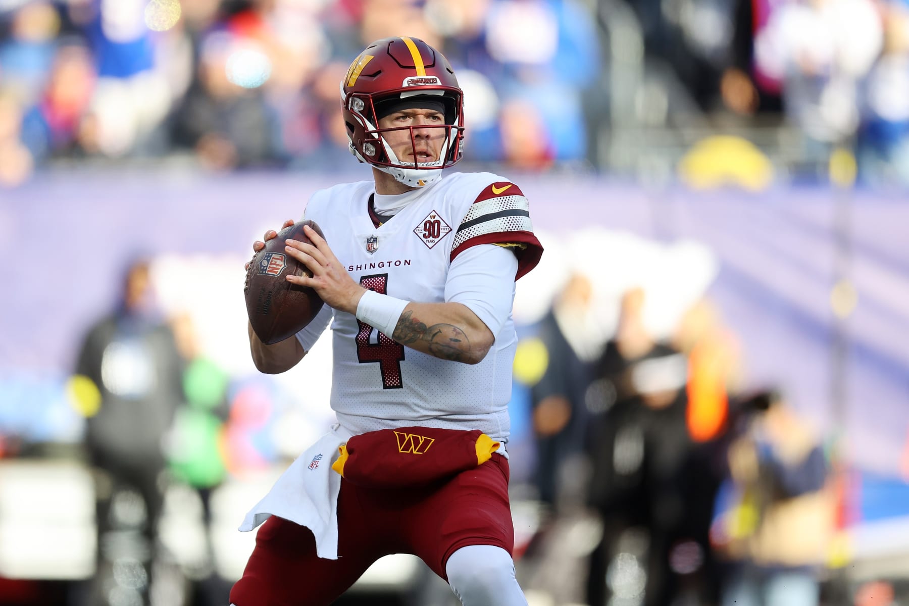 EAST RUTHERFORD, NEW JERSEY - DECEMBER 04:  (NEW YORK DAILIES OUT) Taylor Heinicke #4 of the Washington Commanders in action against the New York Giants at MetLife Stadium on December 04, 2022 in East Rutherford, New Jersey. (Photo by Mike Stobe/Getty Images)