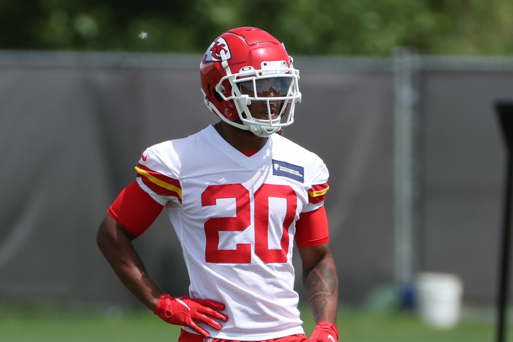 KANSAS CITY, MO - JUNE 02: Kansas City Chiefs safety Justin Reid (20) during OTA offseason workouts on June 02, 2022 at the Kansas City Chiefs Training Facility in Kansas City, MO. (Photo by Scott Winters/Icon Sportswire via Getty Images)