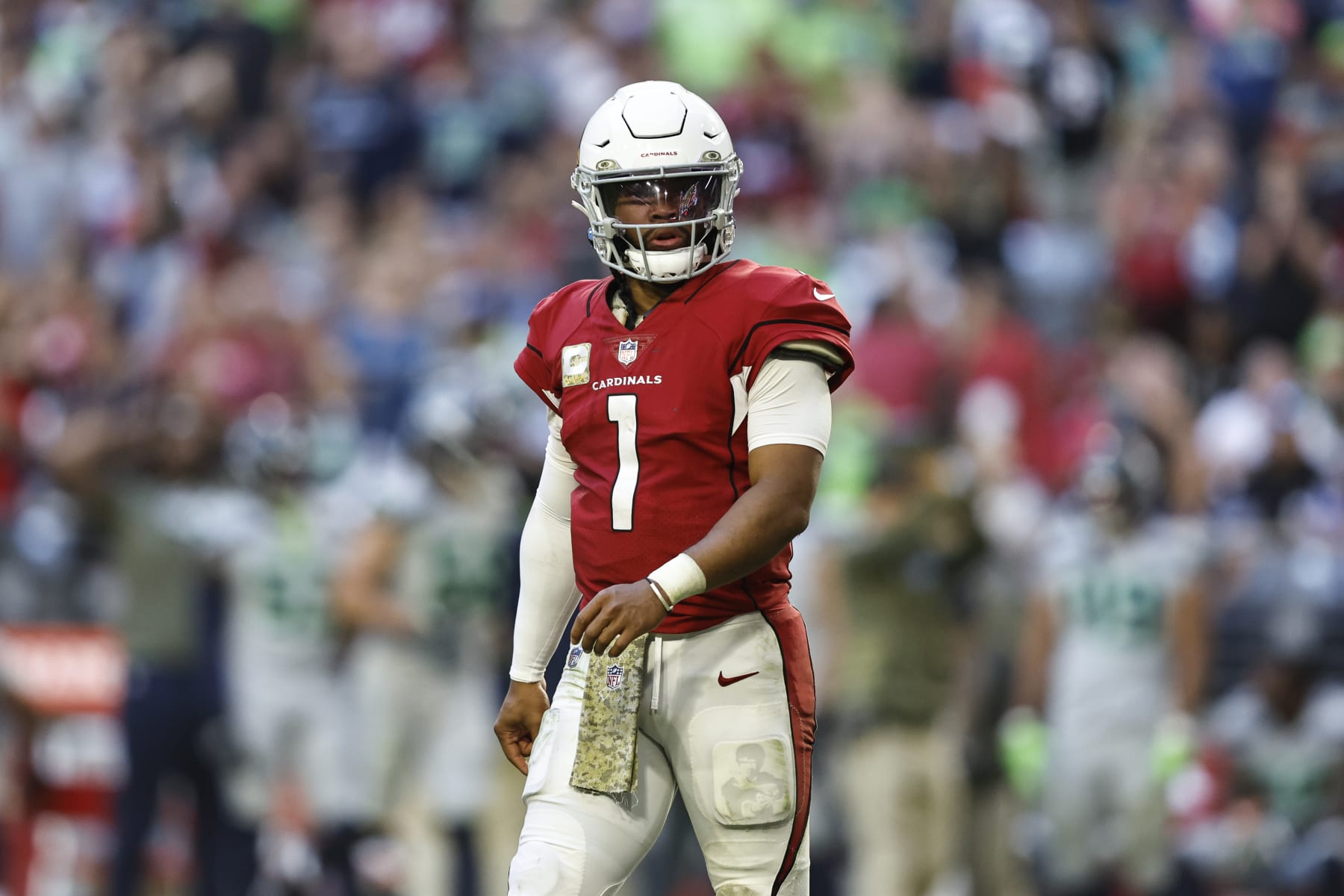 GLENDALE, ARIZONA - NOVEMBER 06: Kyler Murray #1 of the Arizona Cardinals reacts during an NFL Football game between the Arizona Cardinals and the Seattle Seahawks at State Farm Stadium on November 06, 2022 in Glendale, Arizona. (Photo by Michael Owens/Getty Images)