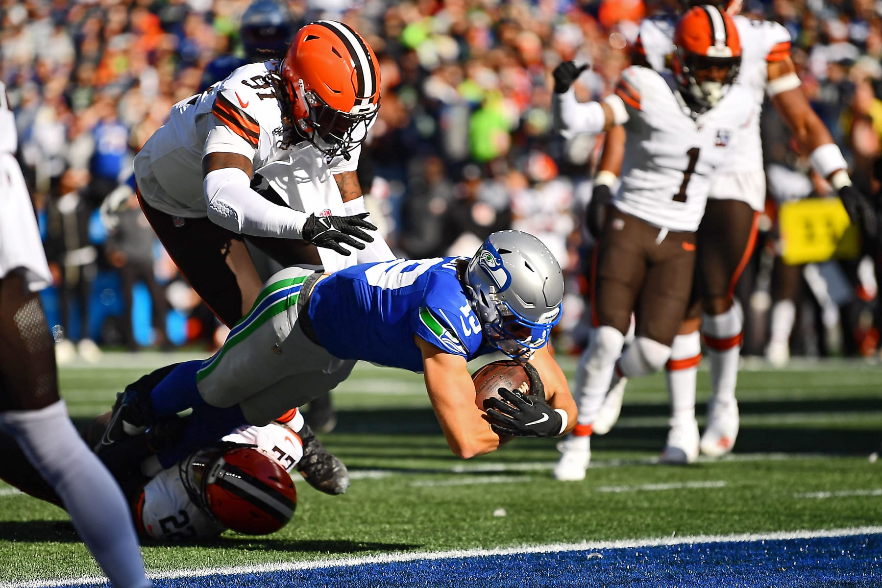 SEATTLE, WASHINGTON - OCTOBER 29: Jake Bobo #19 of the Seattle Seahawks scores a first quarter touchdown against the Cleveland Browns at Lumen Field on October 29, 2023 in Seattle, Washington. (Photo by Jane Gershovich/Getty Images)