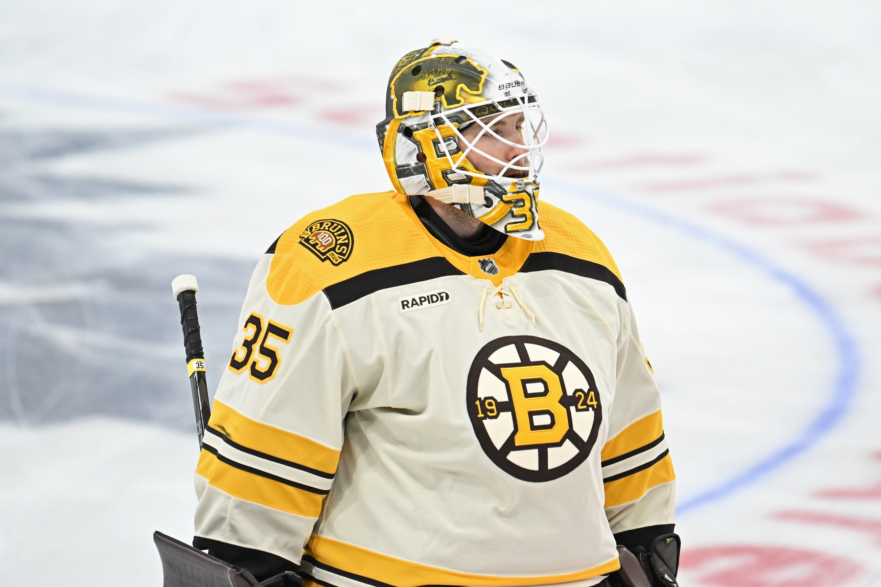 TORONTO, ON - DECEMBER 02: Boston Bruins Goalie Linus Ullmark (35) in warmups prior to the regular season NHL game between the Boston Bruins and Toronto Maple Leafs on December 2, 2023 at Scotiabank Arena in Toronto, ON. (Photo by Gerry Angus/Icon Sportswire via Getty Images)