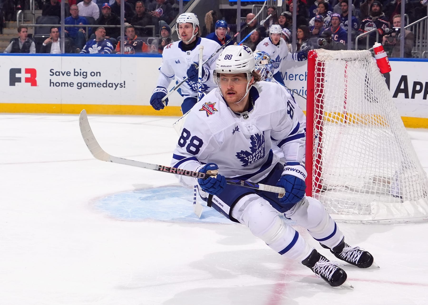 ELMONT, NEW YORK - JANUARY 11: William Nylander #88 of the Toronto Maple Leafs skates against the New York Islanders at UBS Arena on January 11, 2024 in Elmont, New York. (Photo by Bruce Bennett/Getty Images)
