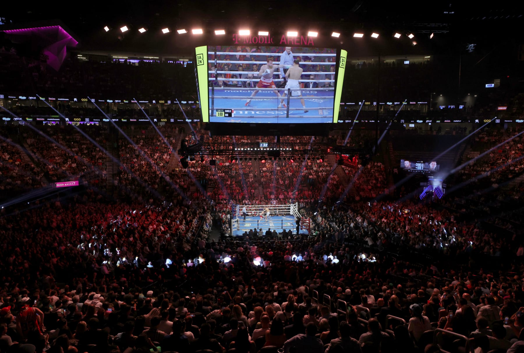 LAS VEGAS, NEVADA - SEPTEMBER 17: Canelo Alvarez and Gennadiy Golovkin battle in the first round of their super middleweight title fight at T-Mobile Arena on September 17, 2022 in Las Vegas, Nevada. Alvarez retained his titles with a unanimous-decision victory. (Photo by Ethan Miller/Getty Images)