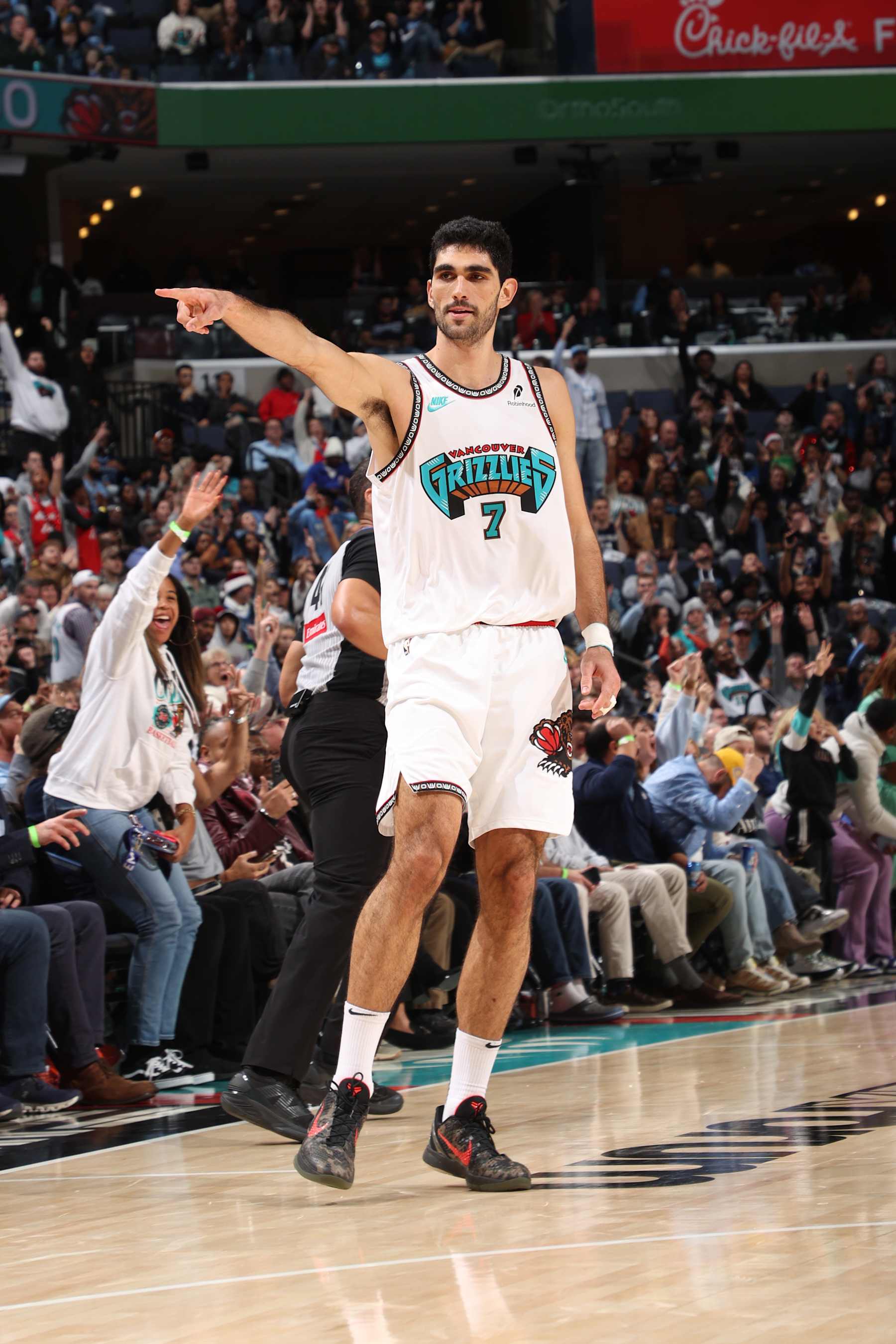 MEMPHIS, TN - DECEMBER 23:  Santi Aldama #7 of the Memphis Grizzlies celebrates during the game against the LA Clippers on December 23, 2024 at FedExForum in Memphis, Tennessee. NOTE TO USER: User expressly acknowledges and agrees that, by downloading and or using this photograph, User is consenting to the terms and conditions of the Getty Images License Agreement. Mandatory Copyright Notice: Copyright 2024 NBAE (Photo by Joe Murphy/NBAE via Getty Images)