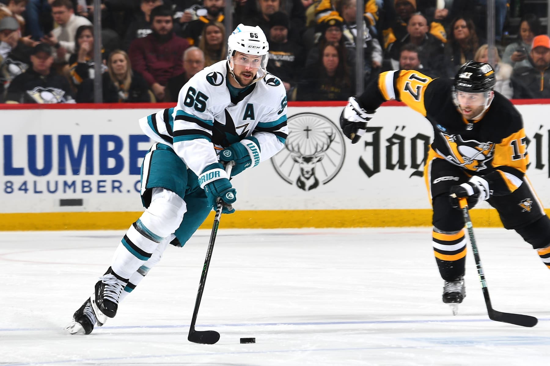 PITTSBURGH, PA - JANUARY 28:  Erik Karlsson #65 of the San Jose Sharks skates against the Pittsburgh Penguins at PPG PAINTS Arena on January 28, 2023 in Pittsburgh, Pennsylvania. (Photo by Joe Sargent/NHLI via Getty Images)