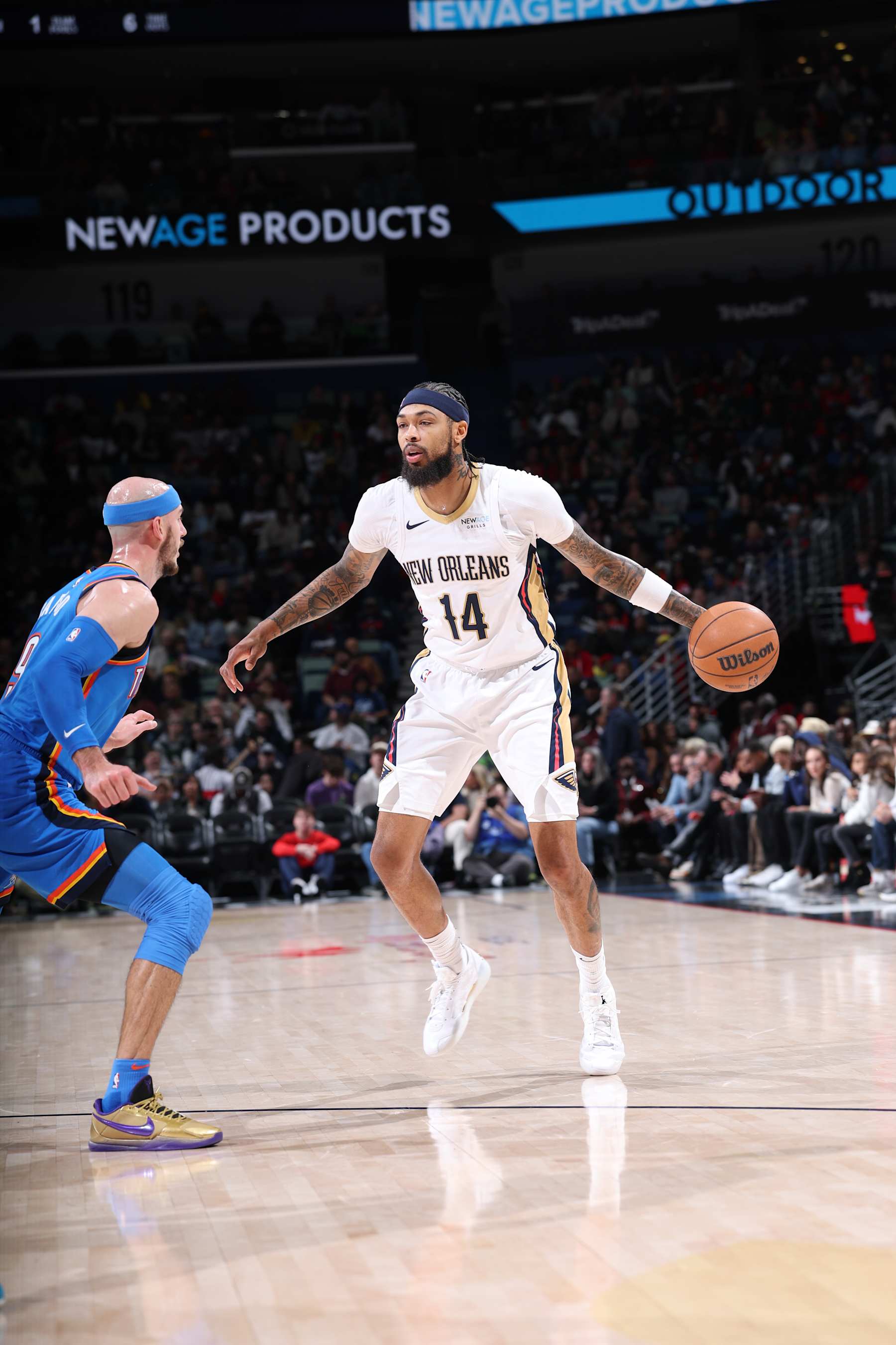 NEW ORLEANS, LA - DECEMBER 7:  Brandon Ingram #14 of the New Orleans Pelicans dribbles the ball during the game against the Oklahoma City Thunder during a regular season game on December 7, 2024 at United Center in Chicago, Illinois. NOTE TO USER: User expressly acknowledges and agrees that, by downloading and or using this photograph, User is consenting to the terms and conditions of the Getty Images License Agreement. Mandatory Copyright Notice: Copyright 2024 NBAE (Photo by Jeff Haynes/NBAE via Getty Images)
