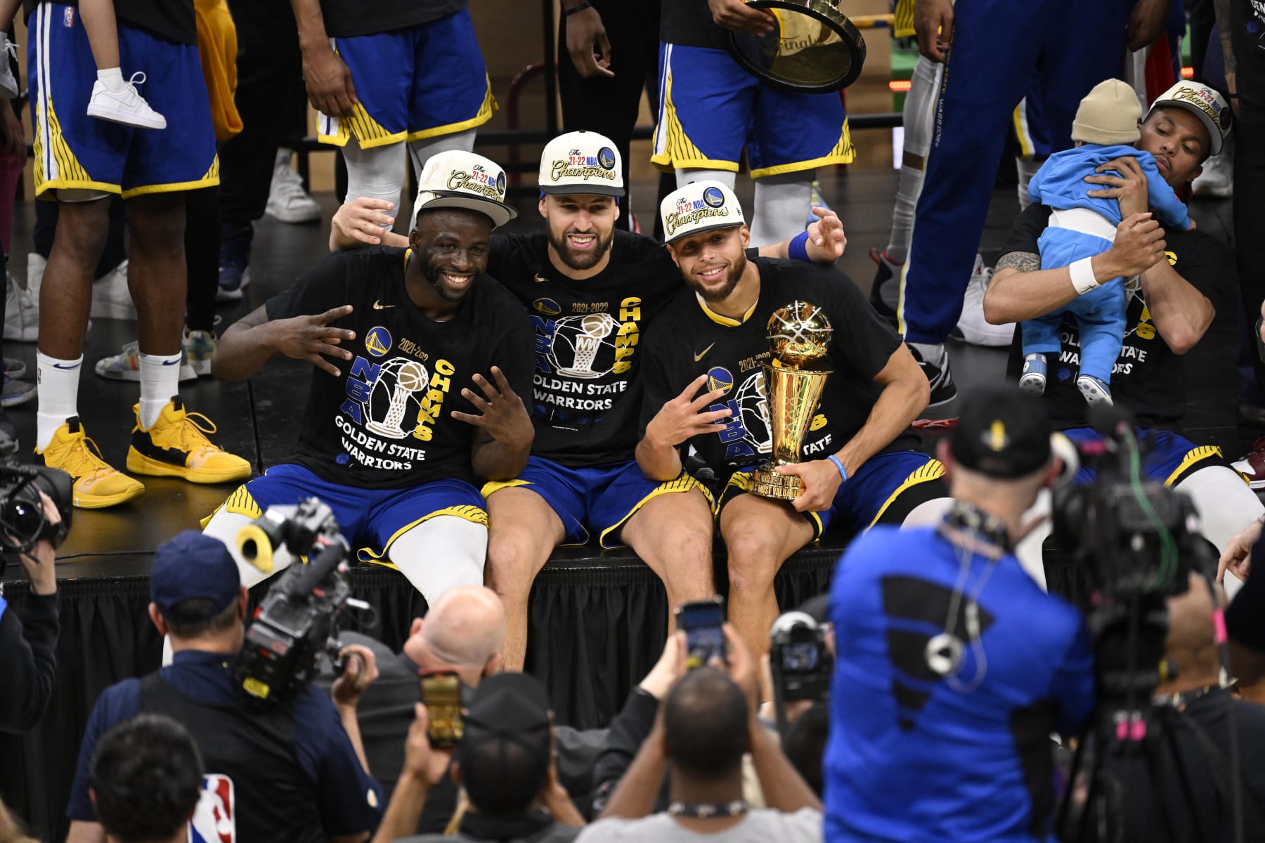 Basketball: NBA Finals: Golden State Warriors Stephen Curry (30), Klay Thompson (11) and Draymond Green (23) victorious following game vs Boston Celtics at TD Garden. Game 6. Boston, MA 6/16/2022 CREDIT: Greg Nelson (Photo by Greg Nelson/Sports Illustrated via Getty Images) (Set Number: X164099 TK1)