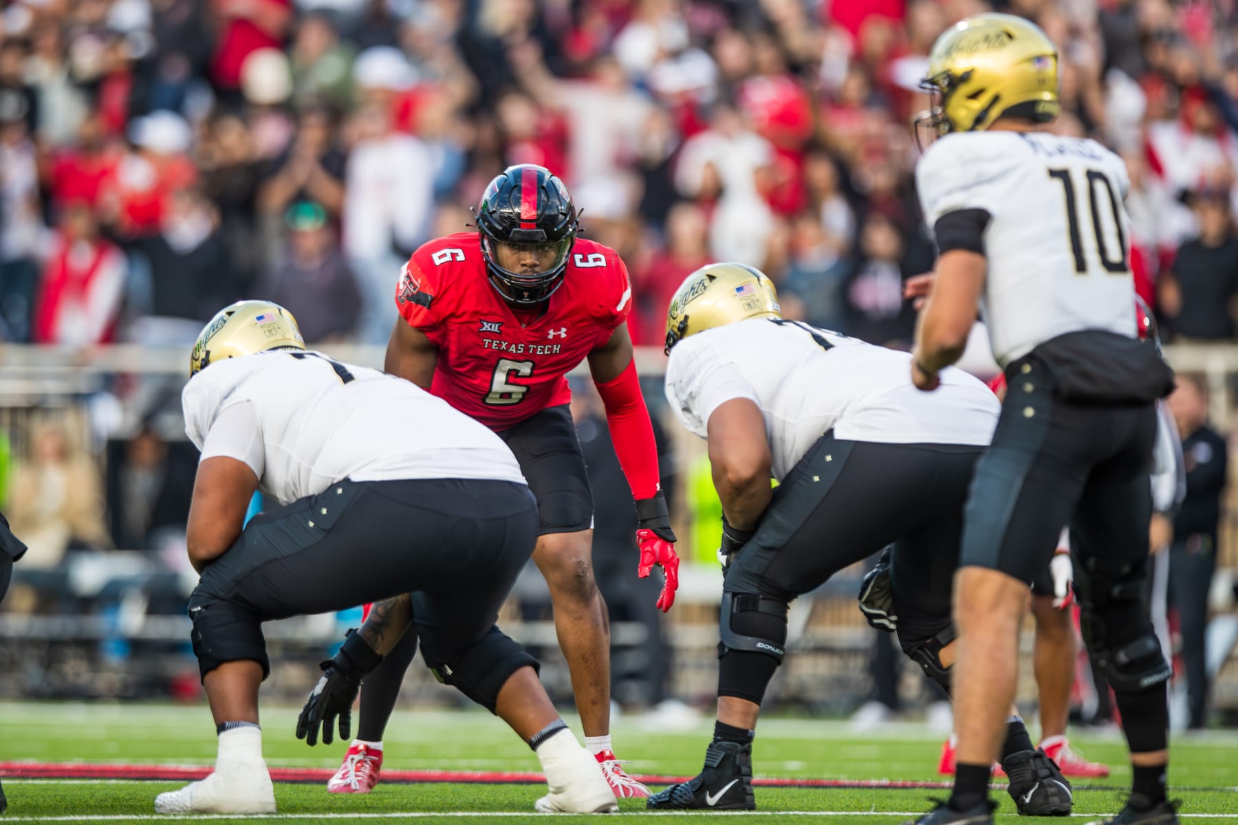 Texas Tech defensive end Myles Cole