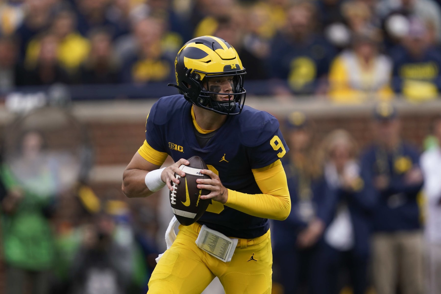 Michigan quarterback J.J. McCarthy looks to throw against Maryland in the second half of an NCAA college football game in Ann Arbor, Mich., Saturday, Sept. 24, 2022. (AP Photo/Paul Sancya)