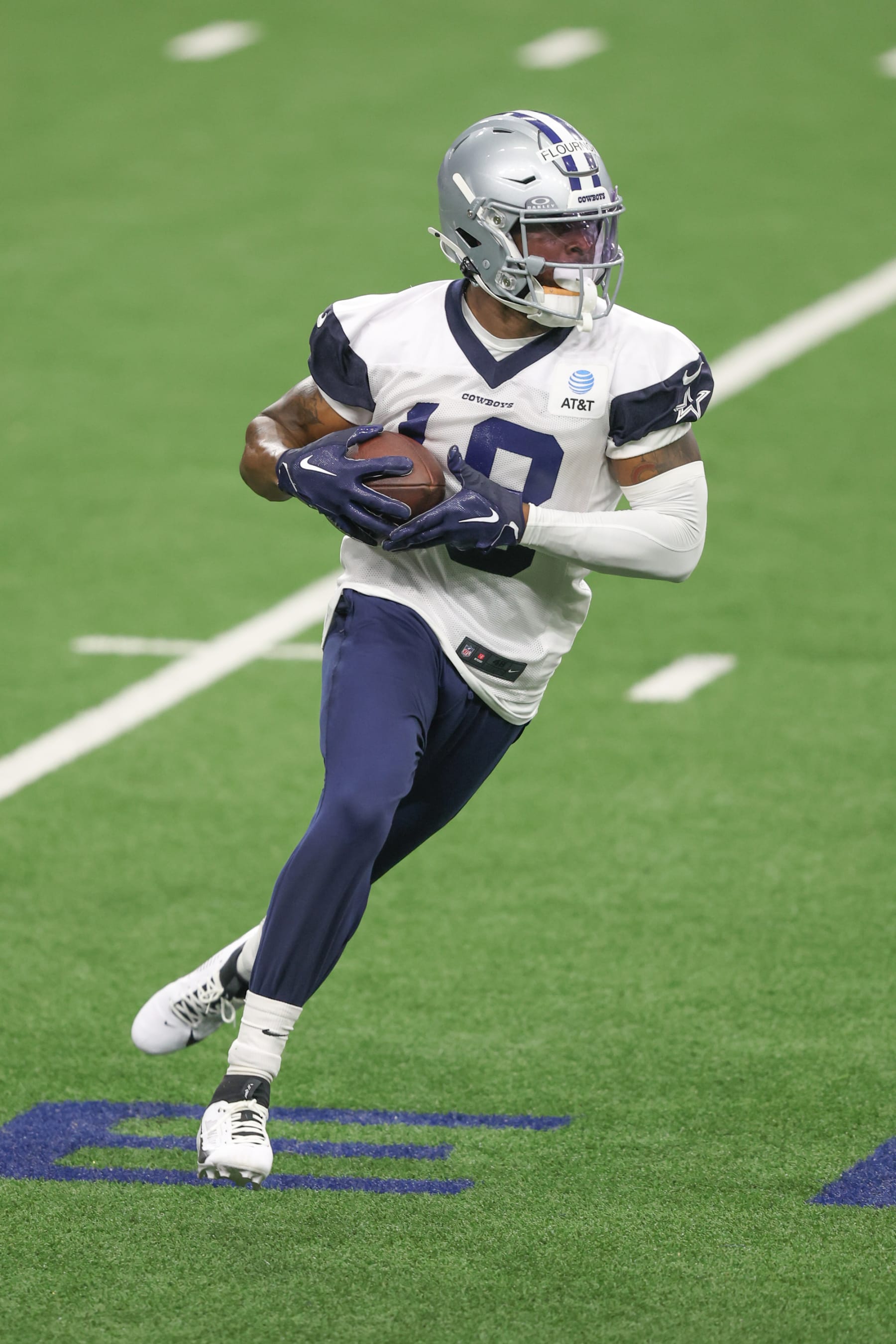 FRISCO, TX - MAY 22: Dallas Cowboys wide receiver Ryan Flournoy (18) catches the ball during the Dallas Cowboys OTAs on May 22, 2024 at The Star in Frisco, TX. (Photo by George Walker/Icon Sportswire via Getty Images)
