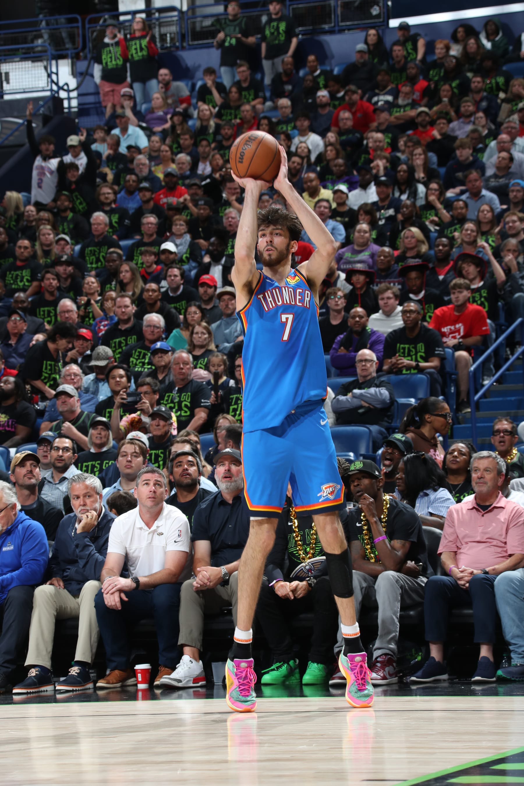 NEW ORLEANS, LA - APRIL 29:  Chet Holmgren #7 of the Oklahoma City Thunder shoots a three point basket against the New Orleans Pelicans during Round 1 Game 4 of the 2024 NBA Playoffs on April 29, 2024 at the Smoothie King Center in New Orleans, Louisiana. NOTE TO USER: User expressly acknowledges and agrees that, by downloading and or using this Photograph, user is consenting to the terms and conditions of the Getty Images License Agreement. Mandatory Copyright Notice: Copyright 2024 NBAE (Photo by Layne Murdoch Jr./NBAE via Getty Images)