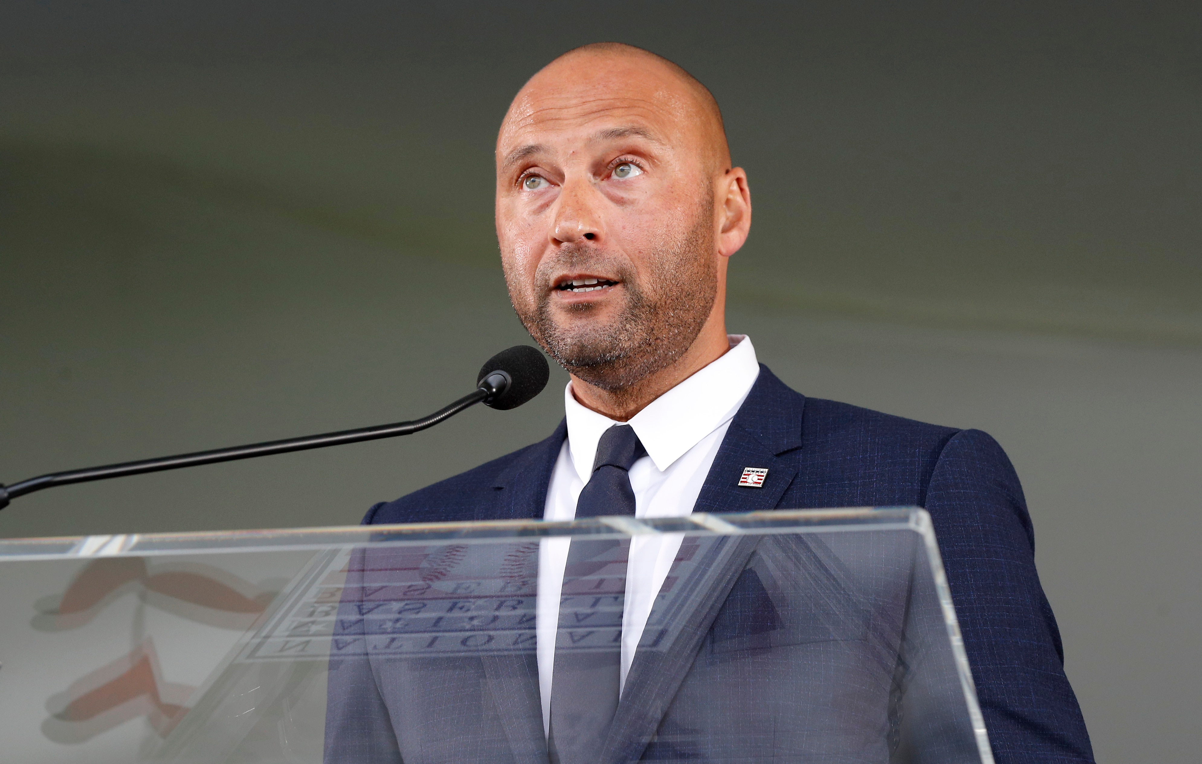 COOPERSTOWN, NEW YORK - SEPTEMBER 08:  Derek Jeter gives his speech during the Baseball Hall of Fame induction ceremony at Clark Sports Center on September 08, 2021 in Cooperstown, New York. (Photo by Jim McIsaac/Getty Images)