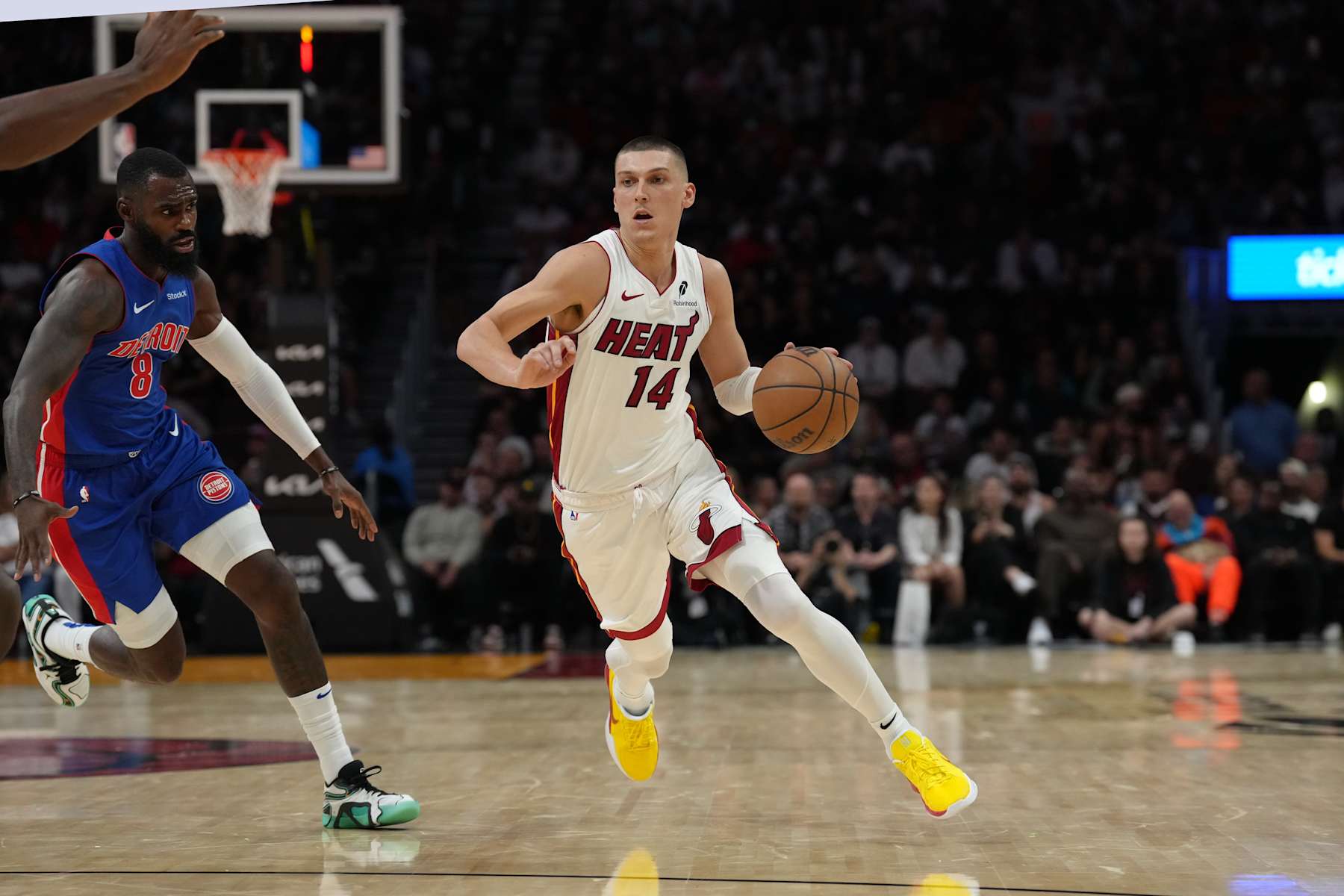 MIAMI, FL - OCTOBER 28:  Tyler Herro #14 of the Miami Heat dribbles the ball during the game against the Detroit Pistons on October 28, 2024 at Kaseya Center in Miami, Florida. NOTE TO USER: User expressly acknowledges and agrees that, by downloading and or using this Photograph, user is consenting to the terms and conditions of the Getty Images License Agreement. Mandatory Copyright Notice: Copyright 2024 NBAE (Photo by Eric Espada/NBAE via Getty Images)
