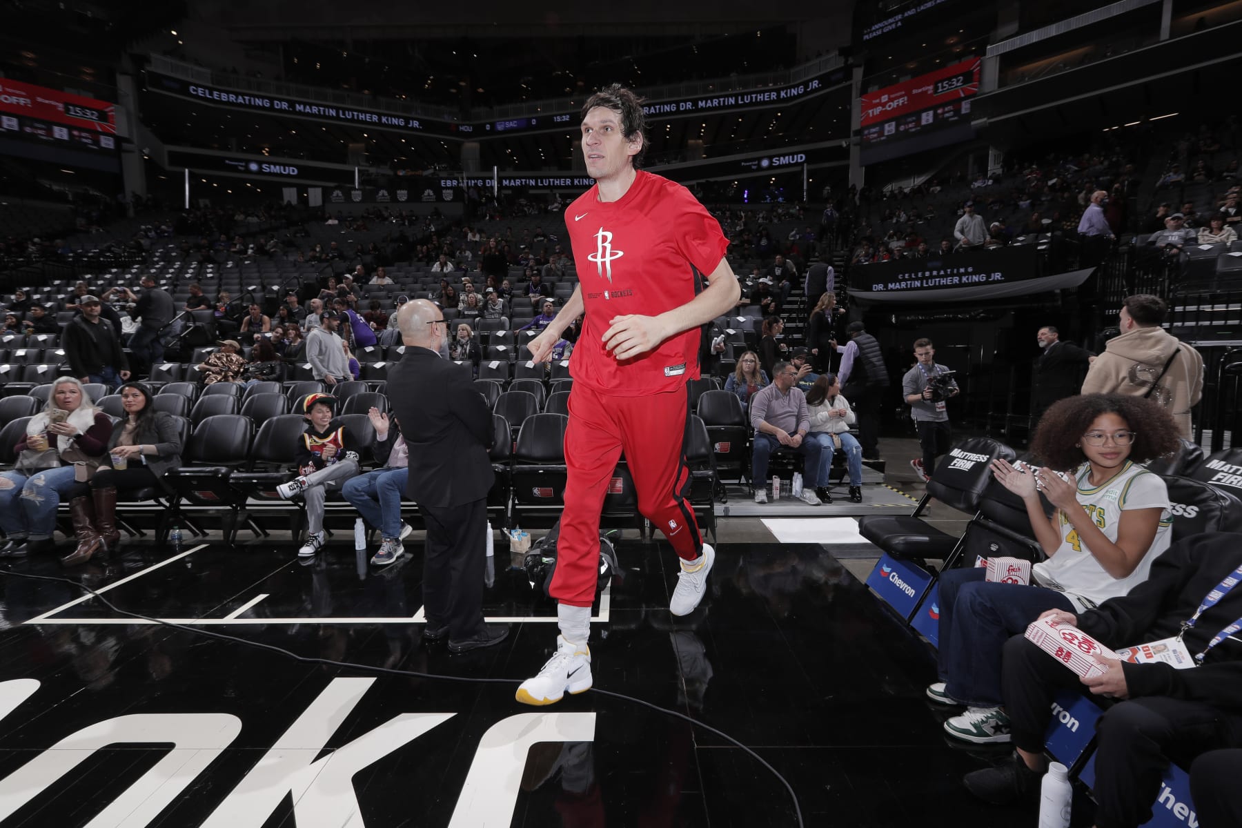 SACRAMENTO, CA - JANUARY 13: Boban Marjanovic #51 of the Houston Rockets runs onto the court prior to the game against the Sacramento Kings on January 13, 2023 at Golden 1 Center in Sacramento, California. NOTE TO USER: User expressly acknowledges and agrees that, by downloading and or using this photograph, User is consenting to the terms and conditions of the Getty Images Agreement. Mandatory Copyright Notice: Copyright 2023 NBAE (Photo by Rocky Widner/NBAE via Getty Images)
