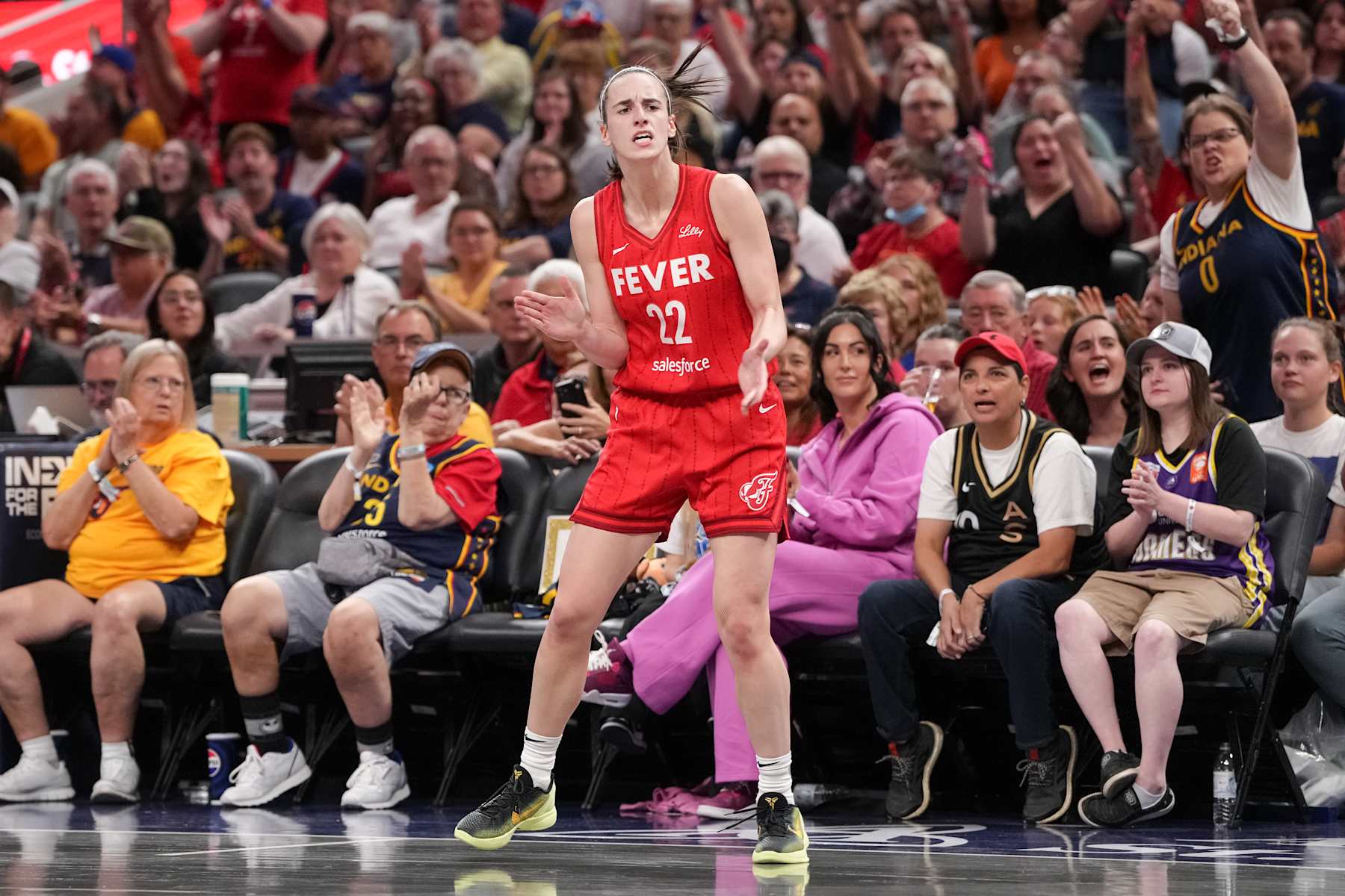 INDIANAPOLIS, INDIANA - SEPTEMBER 11: Caitlin Clark #22 of the Indiana Fever reacts in the second quarter against the Las Vegas Aces at Gainbridge Fieldhouse on September 11, 2024 in Indianapolis, Indiana. NOTE TO USER: User expressly acknowledges and agrees that, by downloading and or using this photograph, User is consenting to the terms and conditions of the Getty Images License Agreement. (Photo by Dylan Buell/Getty Images)