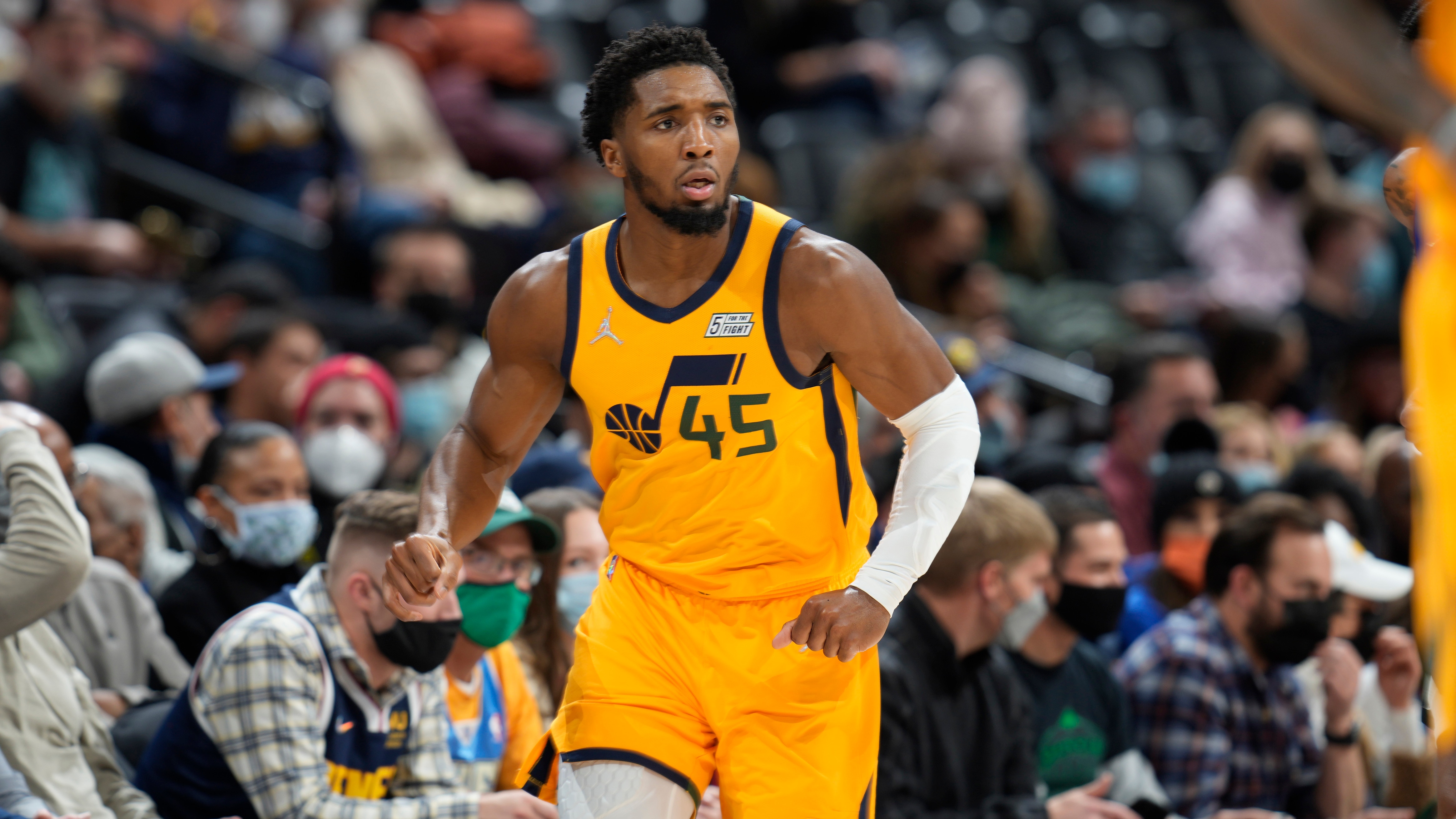 Utah Jazz guard Donovan Mitchell (45) in the first half of an NBA basketball game Wednesday, Jan. 5, 2022, in Denver. (AP Photo/David Zalubowski)