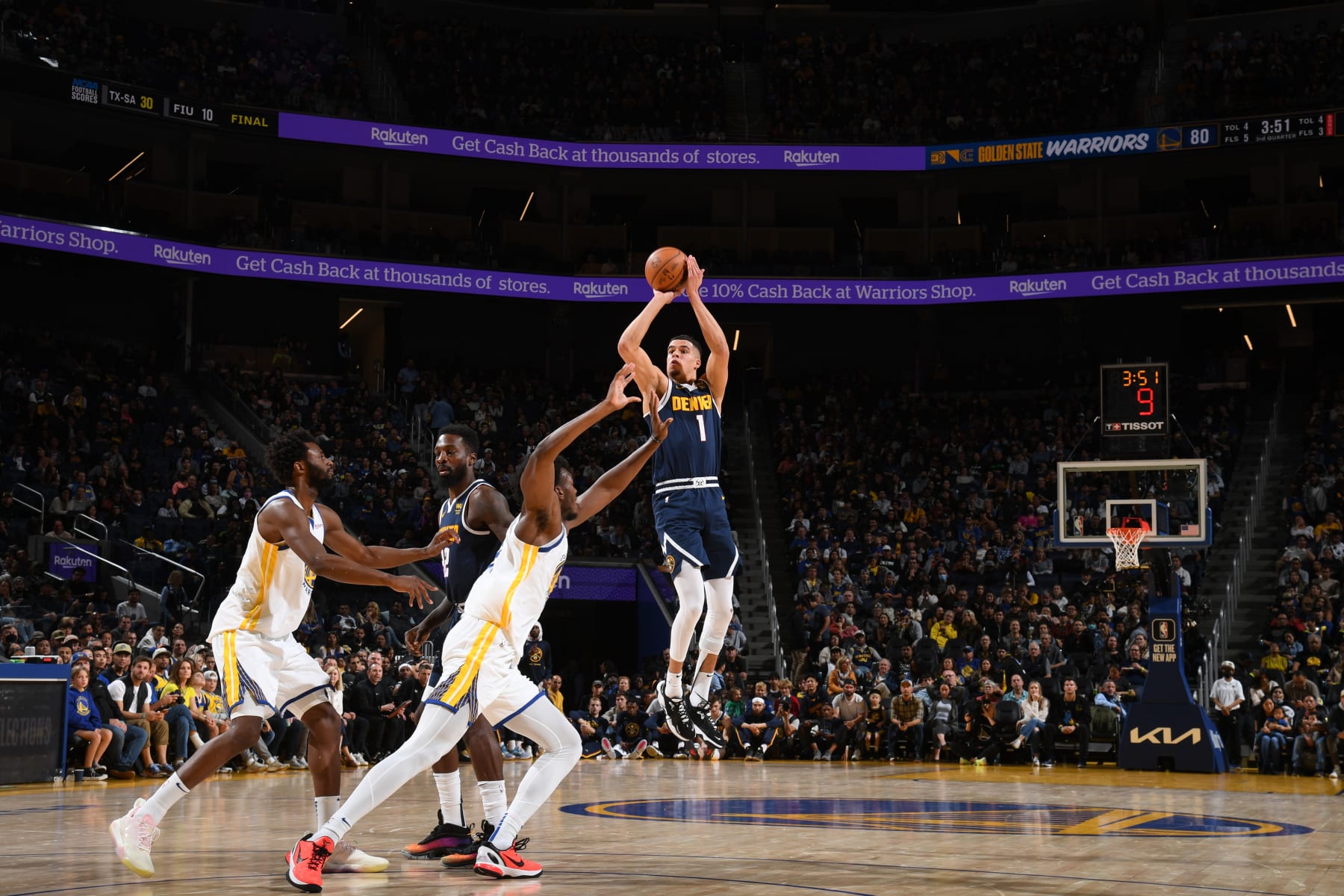 SAN FRANCISCO, CA - OCTOBER 14: Michael Porter Jr. #1 of the Denver Nuggets shoots a three point basket during a preseason game against the Golden State Warriors on October 14, 2022 at Chase Center in San Francisco, California. NOTE TO USER: User expressly acknowledges and agrees that, by downloading and or using this photograph, user is consenting to the terms and conditions of Getty Images License Agreement. Mandatory Copyright Notice: Copyright 2022 NBAE (Photo by Noah Graham/NBAE via Getty Images)