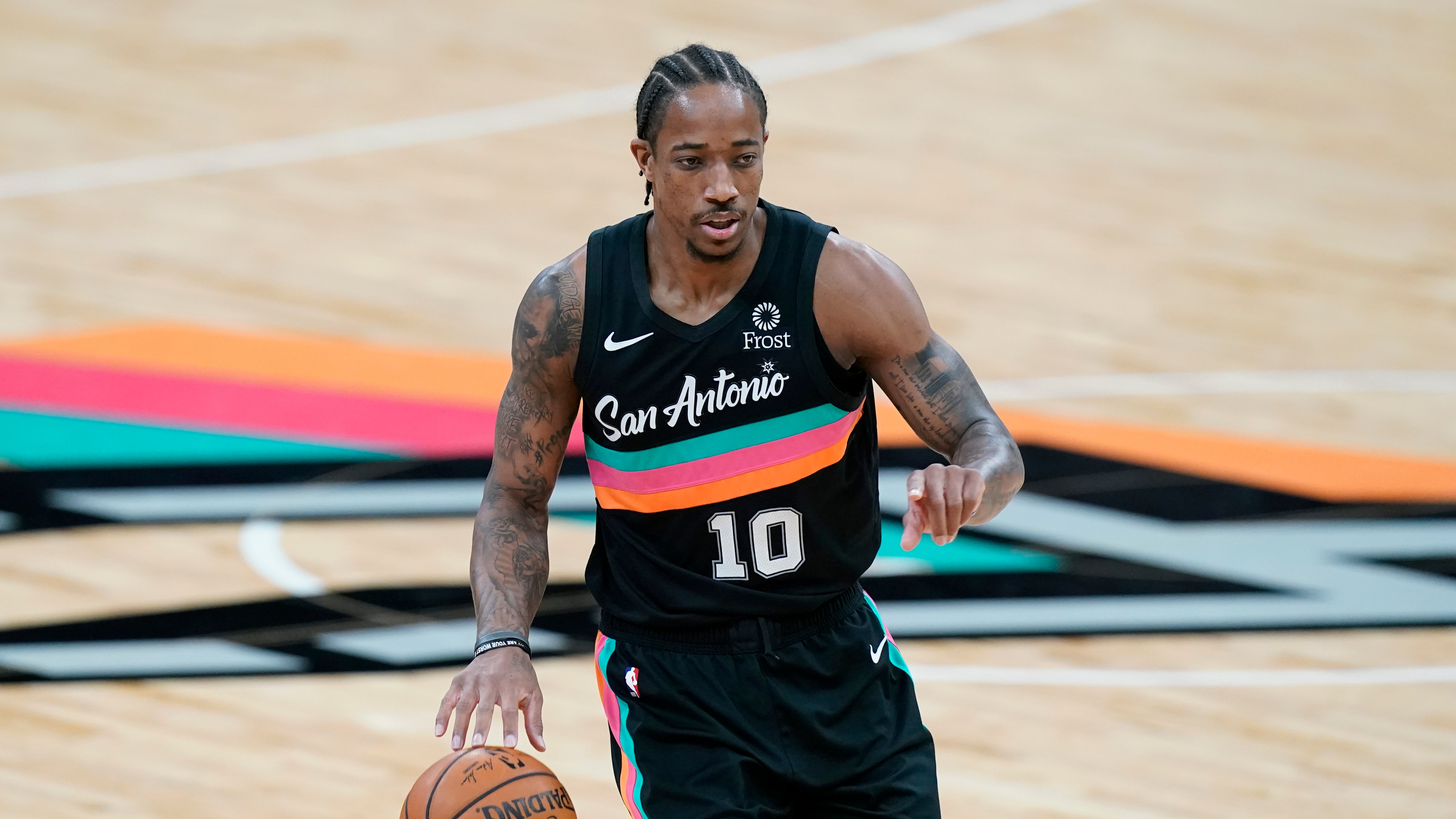 San Antonio Spurs forward DeMar DeRozan (10) during the first half of an NBA basketball game against the Dallas Mavericks in San Antonio, Friday, Jan. 22, 2021. (AP Photo/Eric Gay)