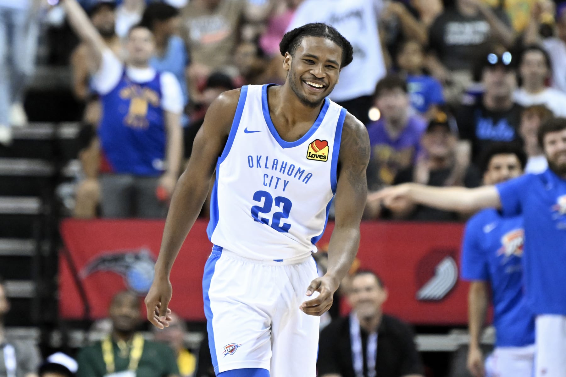 LAS VEGAS, NEVADA - JULY 08: Cason Wallace #22 of the Oklahoma City Thunder reacts to shot against the Dallas Mavericks during the fourth quarter during at the Thomas & Mack Center on July 08, 2023 in Las Vegas, Nevada. (Photo by Candice Ward/Getty Images) LAS VEGAS, NEVADA - JULY 08: Cason Wallace #22 of the Oklahoma City Thunder reacts to shot against the Dallas Mavericks during the fourth quarter during at the Thomas & Mack Center on July 08, 2023 in Las Vegas, Nevada. (Photo by Candice Ward/Getty Images)