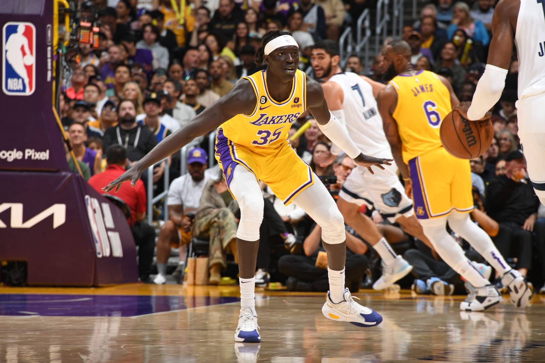 LOS ANGELES, CA - APRIL 28: Wenyen Gabriel #35 of the Los Angeles Lakers plays defense during Round 1 Game 6 of the 2023 NBA Playoffs against the Memphis Grizzlies on April 28, 2023 at Crypto.Com Arena in Los Angeles, California. NOTE TO USER: User expressly acknowledges and agrees that, by downloading and/or using this Photograph, user is consenting to the terms and conditions of the Getty Images License Agreement. Mandatory Copyright Notice: Copyright 2023 NBAE (Photo by Andrew D. Bernstein/NBAE via Getty Images)
