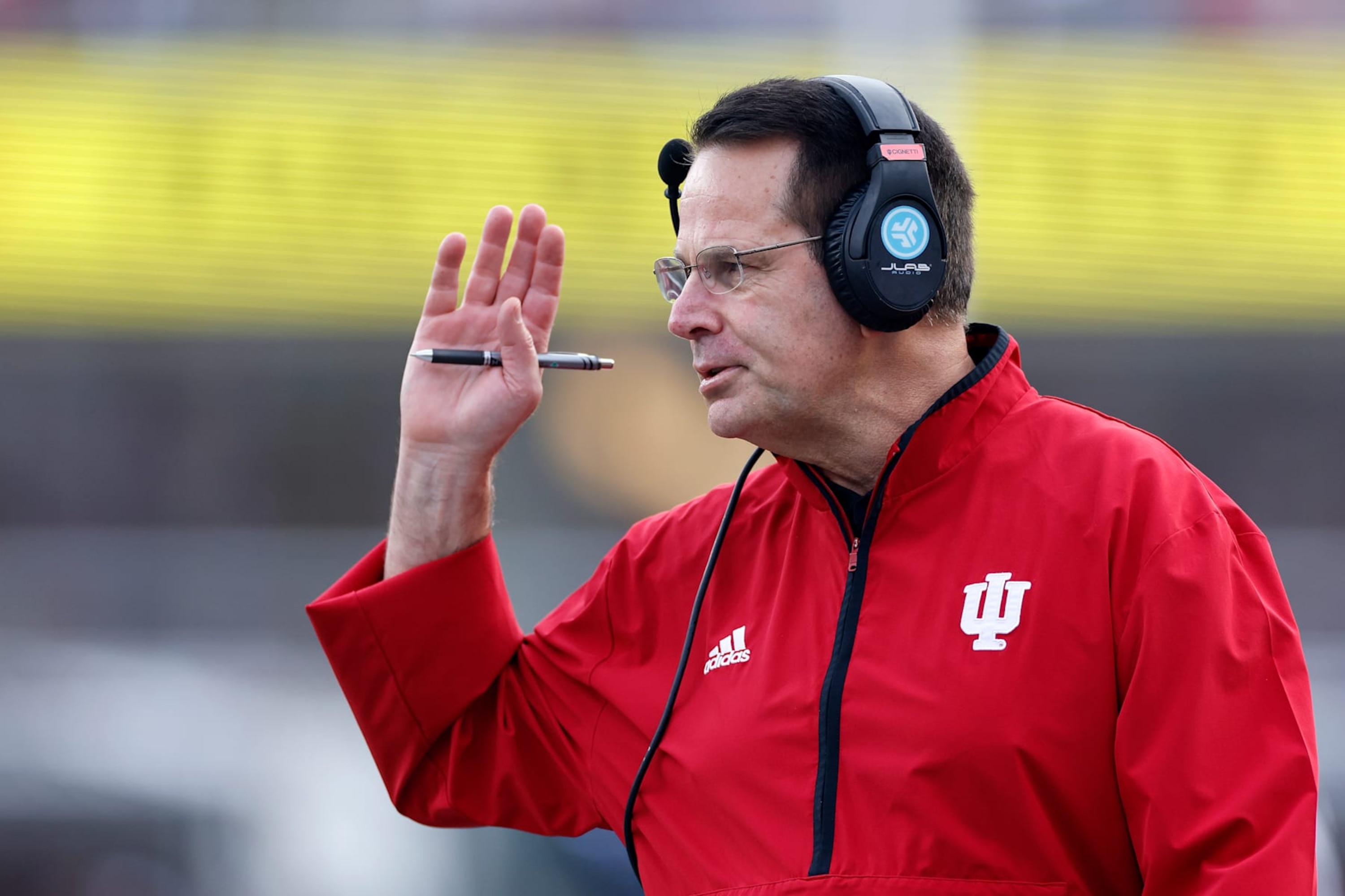 Photo: Ohio State Trolls Indiana's Curt Cignetti After Howard, Buckeyes  Beat Hoosiers