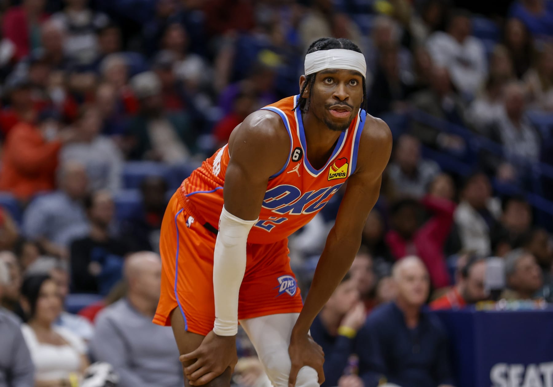 Oklahoma City Thunder guard Shai Gilgeous-Alexander (2) plays against the New Orleans Pelicans in the second half of an NBA basketball game in New Orleans, Monday, Nov. 28, 2022. (AP Photo/Derick Hingle)