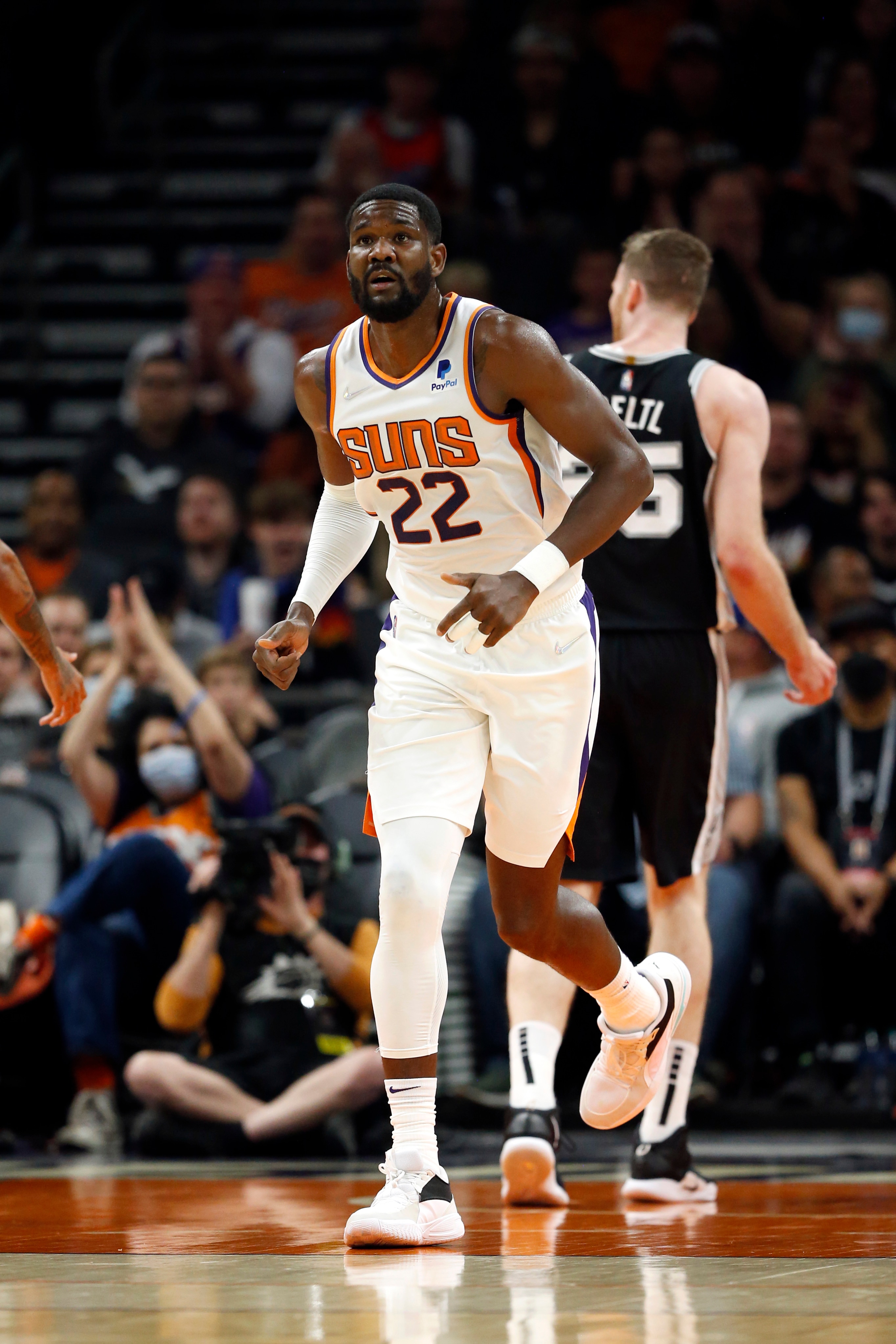 PHOENIX, ARIZONA - DECEMBER 06: Deandre Ayton #22 of the Phoenix Suns during the first half against the San Antonio Spurs at Footprint Center on December 06, 2021 in Phoenix, Arizona. NOTE TO USER: User expressly acknowledges and agrees that, by downloading and/or using this photograph, User is consenting to the terms and conditions of the Getty Images License Agreement.  (Photo by Chris Coduto/Getty Images)