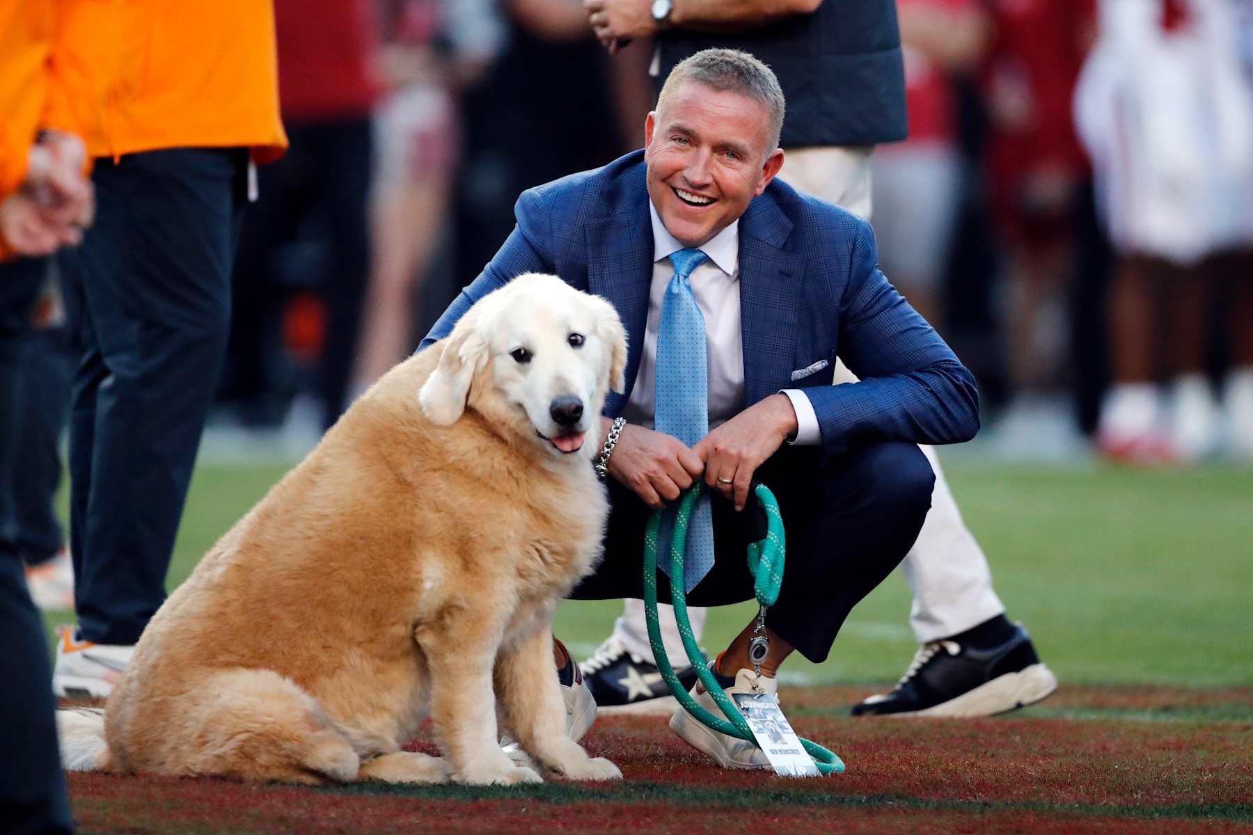 Kirk Herbstreit Honors Dog Ben in 'College GameDay' Tribute Video After  Pet's Death