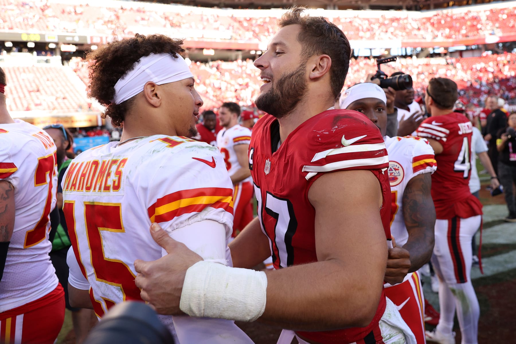 SANTA CLARA, CALIFORNIA - OCTOBER 23: Patrick Mahomes #15 of the Kansas City Chiefs meets with Nick Bosa #97 of the San Francisco 49ers at midfield after the game at Levi's Stadium on October 23, 2022 in Santa Clara, California. (Photo by Ezra Shaw/Getty Images)