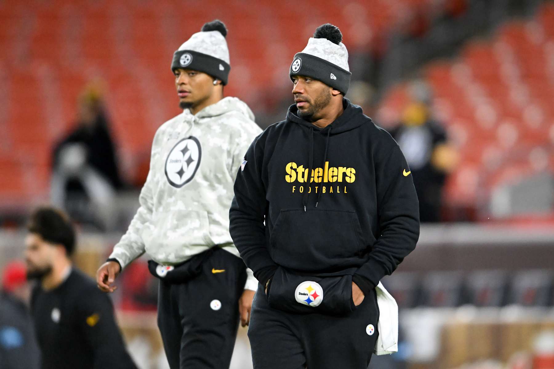 CLEVELAND, OHIO - NOVEMBER 21: Justin Fields #2 and Russell Wilson #3 of the Pittsburgh Steelers warm up prior to a game against the Cleveland Browns at Huntington Bank Field on November 21, 2024 in Cleveland, Ohio. (Photo by Nick Cammett/Diamond Images via Getty Images)