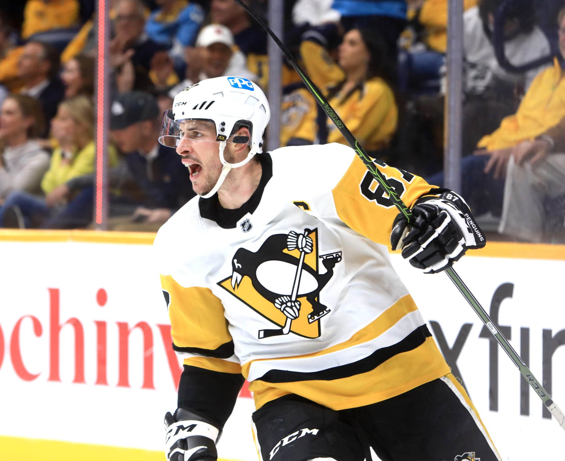 NASHVILLE, TN - FEBRUARY 28: Pittsburgh Penguins center Sidney Crosby (87) celebrates his third period goal during the NHL game between the Nashville Predators and Pittsburgh Penguins, held on February 28, 2023, at Bridgestone Arena in Nashville, Tennessee. (Photo by Danny Murphy/Icon Sportswire via Getty Images)