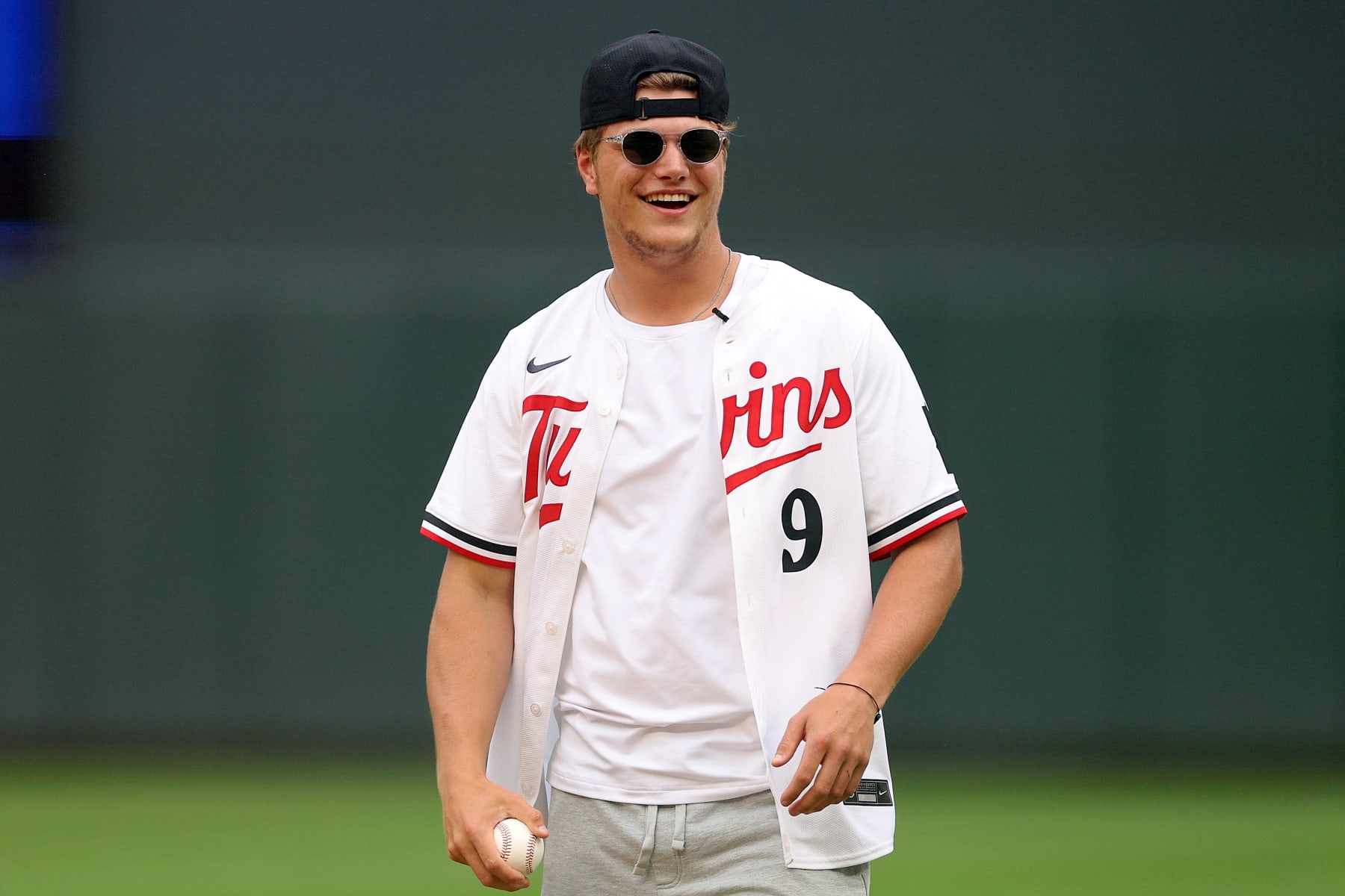 MINNEAPOLIS, MINNESOTA - JUNE 18: J.J. McCarthy of the Minnesota Vikings looks on prior to the start of the game between the Tampa Bay Rays and Minnesota Twins at Target Field on June 18, 2024 in Minneapolis, Minnesota. (Photo by David Berding/Getty Images) MINNEAPOLIS, MINNESOTA - JUNE 18: J.J. McCarthy of the Minnesota Vikings looks on prior to the start of the game between the Tampa Bay Rays and Minnesota Twins at Target Field on June 18, 2024 in Minneapolis, Minnesota. (Photo by David Berding/Getty Images)