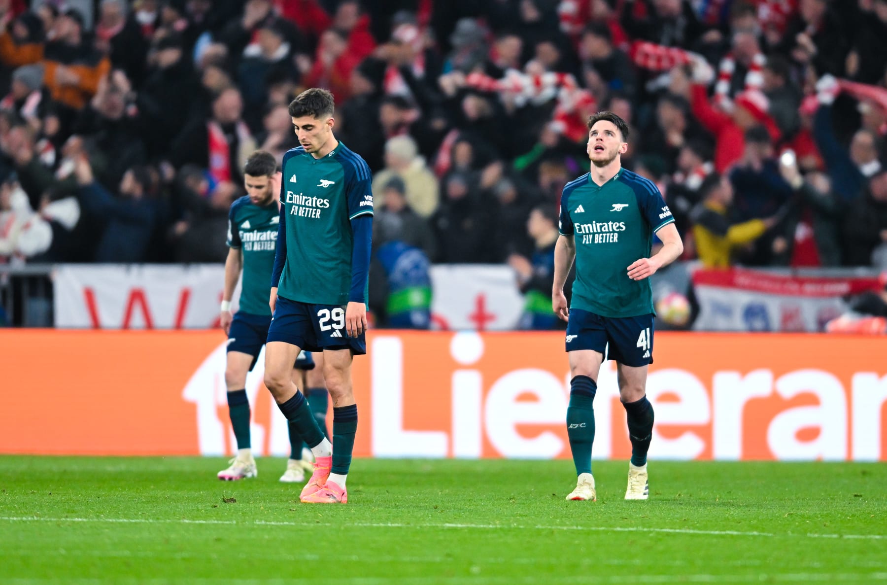 MUNICH, GERMANY - APRIL 17: Kai Havertz of Arsenal FC and Declan Rice of Arsenal FC look dejected during the UEFA Champions League quarter-final second leg match between FC Bayern München and Arsenal FC at Allianz Arena on April 17, 2024 in Munich, Germany. (Photo by Silas Schueller/DeFodi Images via Getty Images)