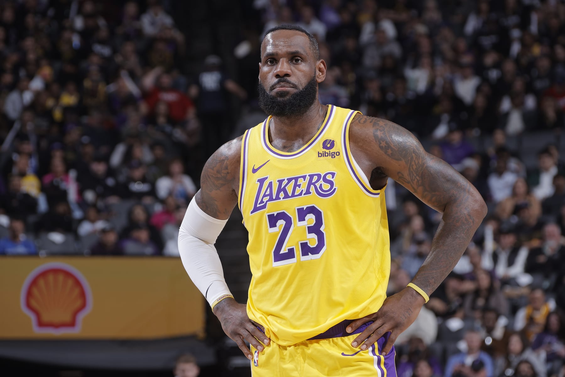 SACRAMENTO, CA - MARCH 13:  LeBron James #23 of the Los Angeles Lakers looks on during the game against the Sacramento Kings on March 13, 2024 at Golden 1 Center in Sacramento, California. NOTE TO USER: User expressly acknowledges and agrees that, by downloading and or using this Photograph, user is consenting to the terms and conditions of the Getty Images License Agreement. Mandatory Copyright Notice: Copyright 2024 NBAE (Photo by Rocky Widner/NBAE via Getty Images)