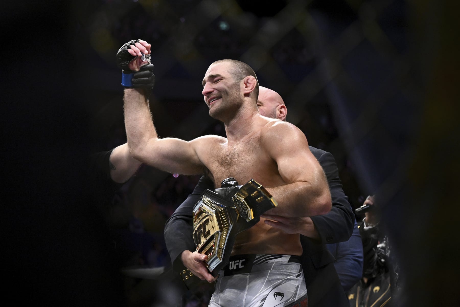 Sean Strickland is the new UFC middleweight champion.