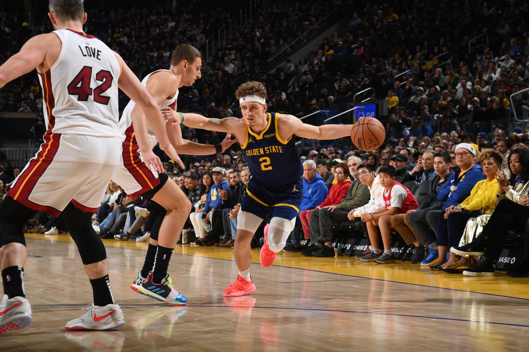 Kevin Love, Nikola JoviÄ and Brandin Podziemski
