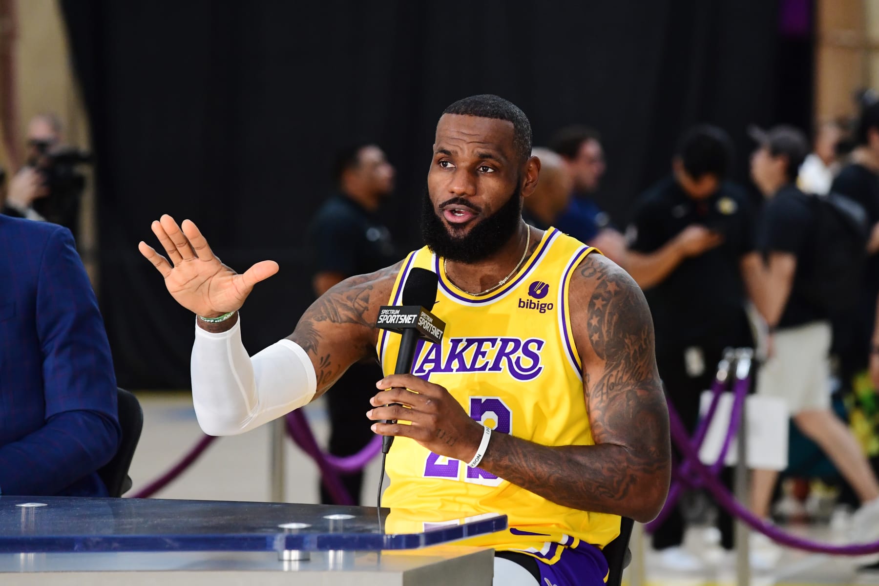 EL SEGUNDO, CA - OCTOBER 02: A behind the scenes look as LeBron James #23 of the Los Angeles Lakers speaks to the media during 2023-24 NBA Media day at UCLA Health Training Center on October 02, 2023 in El Segundo, California. NOTE TO USER: User expressly acknowledges and agrees that, by downloading and/or using this Photograph, user is consenting to the terms and conditions of the Getty Images License Agreement. Mandatory Copyright Notice: Copyright 2023 NBAE (Photo by Adam Pantozzi/NBAE via Getty Images)
