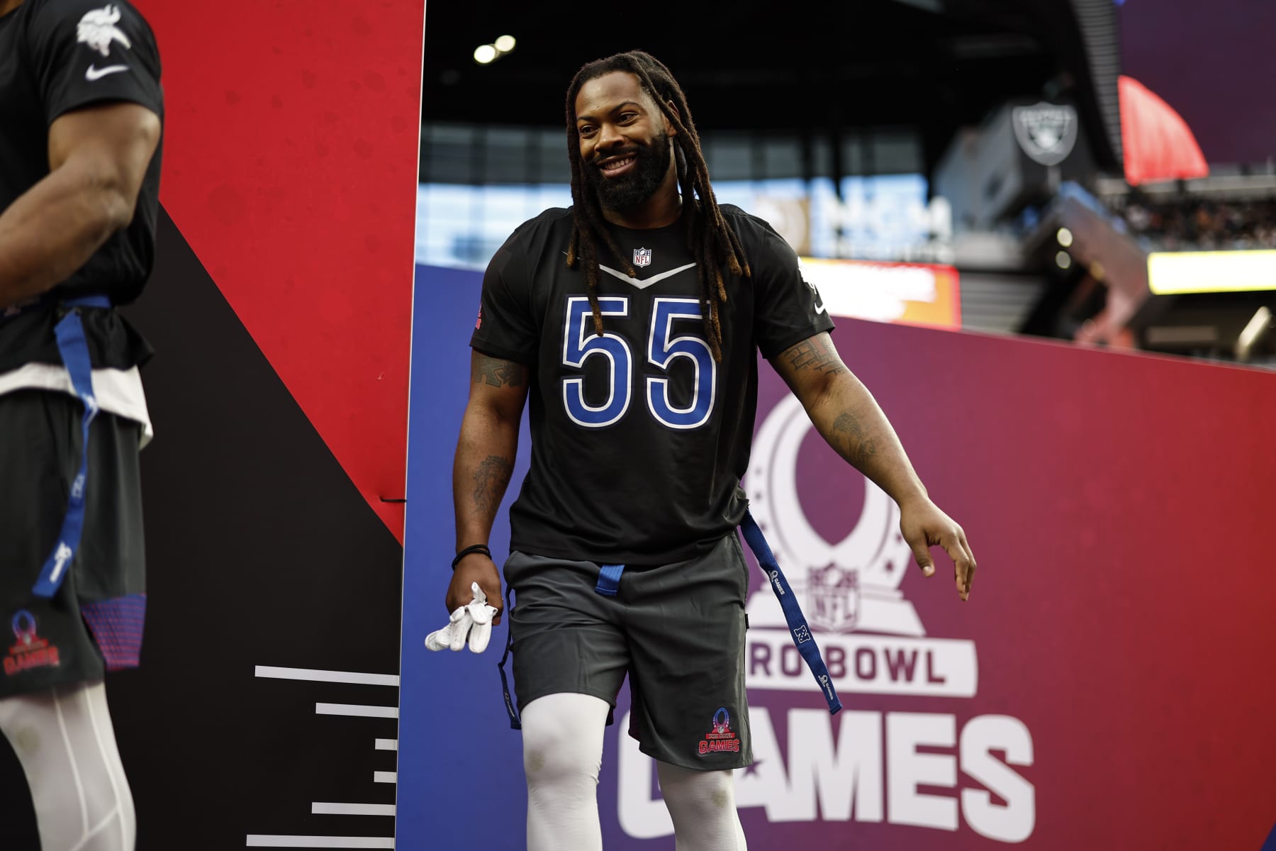 Browns edge Za'Darius Smith