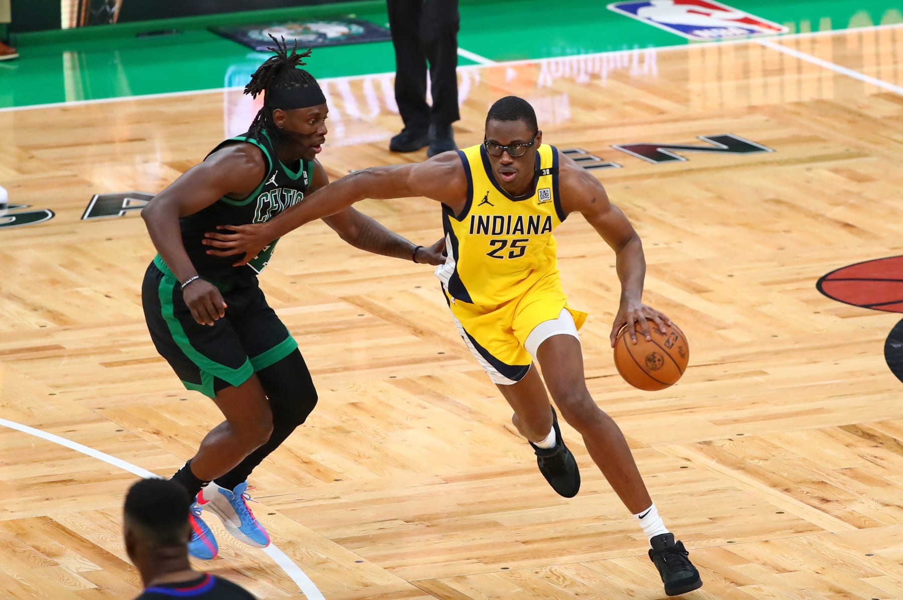 BOSTON, MA - MAY 23: Jalen Smith #25 of the Indiana Pacers dribbles the ball during the game against the Boston Celtics during Game 2 of the Eastern Conference Finals of the 2024 NBA Playoffs on May 23, 2024 at the TD Garden in Boston, Massachusetts. NOTE TO USER: User expressly acknowledges and agrees that, by downloading and or using this photograph, User is consenting to the terms and conditions of the Getty Images License Agreement. Mandatory Copyright Notice: Copyright 2024 NBAE  (Photo by David L. Nemec/NBAE via Getty Images)