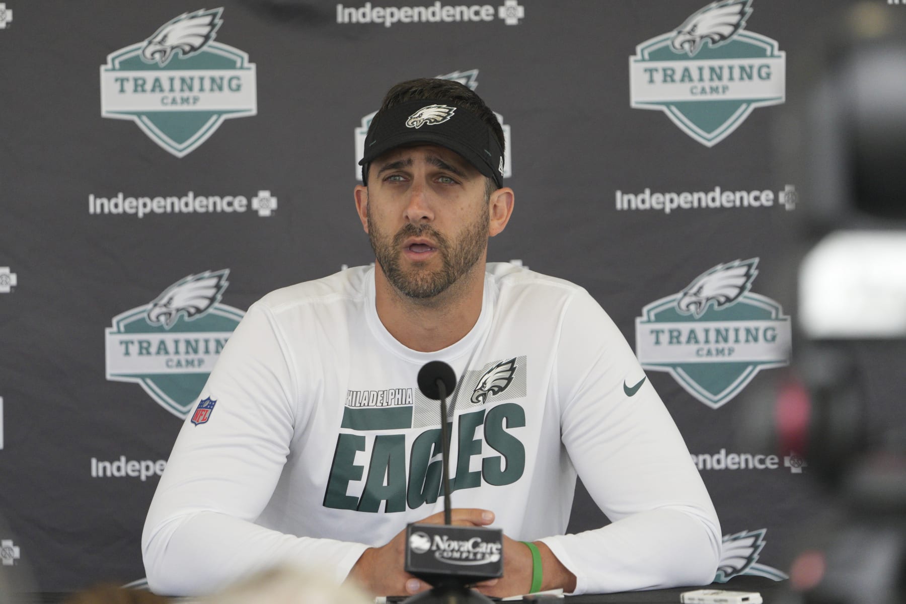 Eagles head coach Nick Sirianni