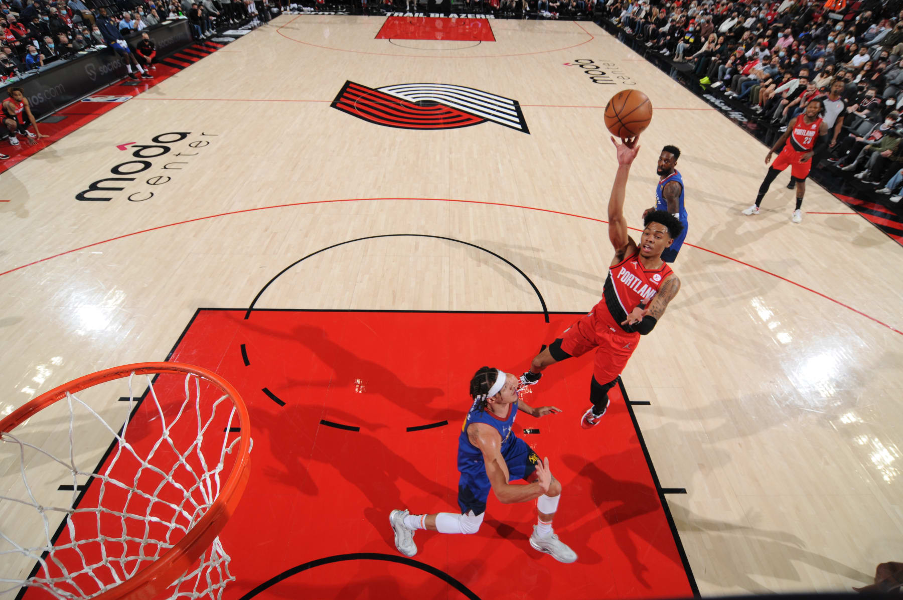PORTLAND, OR - FEBRUARY 27: Anfernee Simons #1 of the Portland Trail Blazers shoots the ball during the game against the Denver Nuggets on February 27, 2022 at the Moda Center Arena in Portland, Oregon. NOTE TO USER: User expressly acknowledges and agrees that, by downloading and or using this photograph, user is consenting to the terms and conditions of the Getty Images License Agreement. Mandatory Copyright Notice: Copyright 2022 NBAE (Photo by Cameron Browne/NBAE via Getty Images)