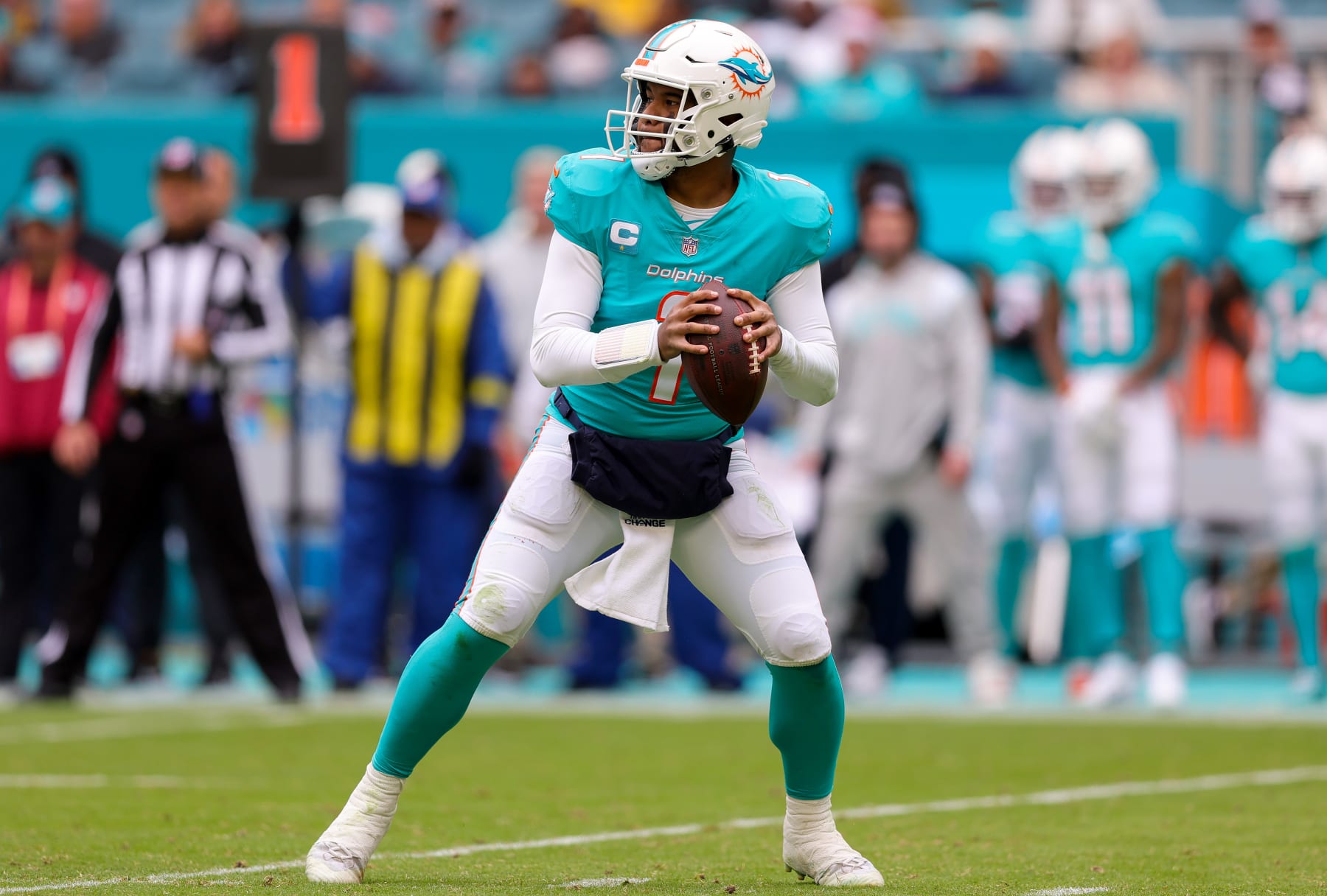 MIAMI GARDENS, FLORIDA - DECEMBER 25: Tua Tagovailoa #1 of the Miami Dolphins looks to pass against the Green Bay Packers during the second half of the game at Hard Rock Stadium on December 25, 2022 in Miami Gardens, Florida. (Photo by Megan Briggs/Getty Images)