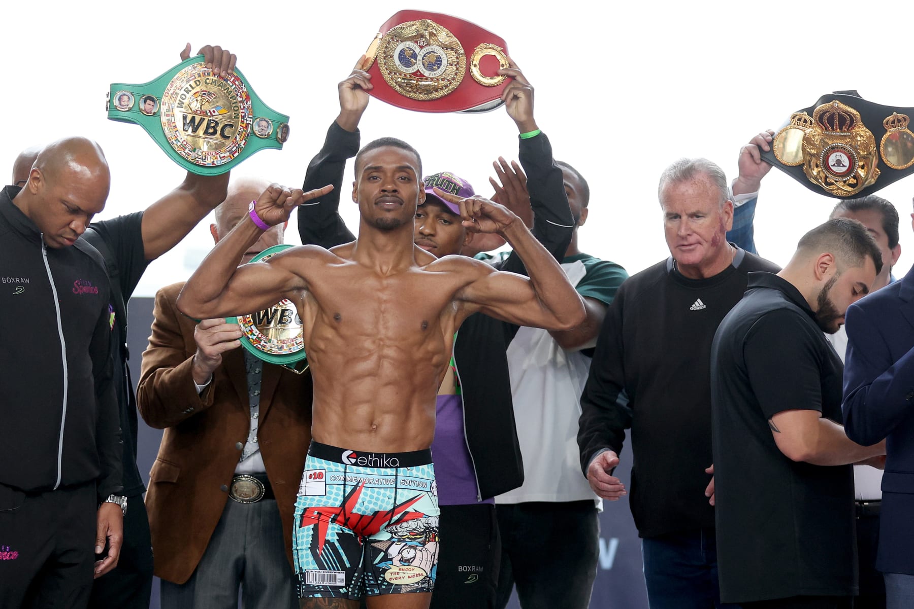 ARLINGTON, TEXAS - APRIL 15: Errol Spence Jr. steps on the scales during the official weigh-in at Texas Live! on April 15, 2022 in Arlington, Texas. (Photo by Tom Pennington/Getty Images)