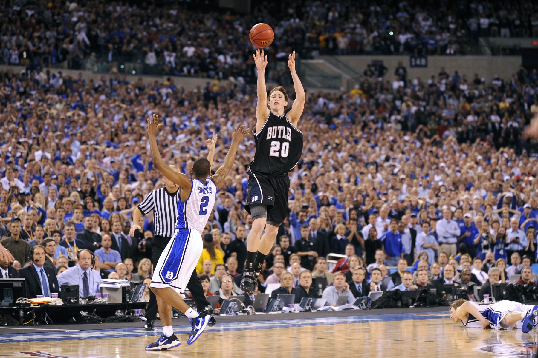 5 APR 2010: Gordon Hayward (20) of Butler University puts up a last second shot attempt as the game ends at the championship game of the Men's Final Four Basketball Championship held at Lucas Oil Stadium in Indianapolis, IN. Duke went on to defeat Butler 61-59 to claim the championship title. Ryan McKee/NCAA Photos via Getty Images