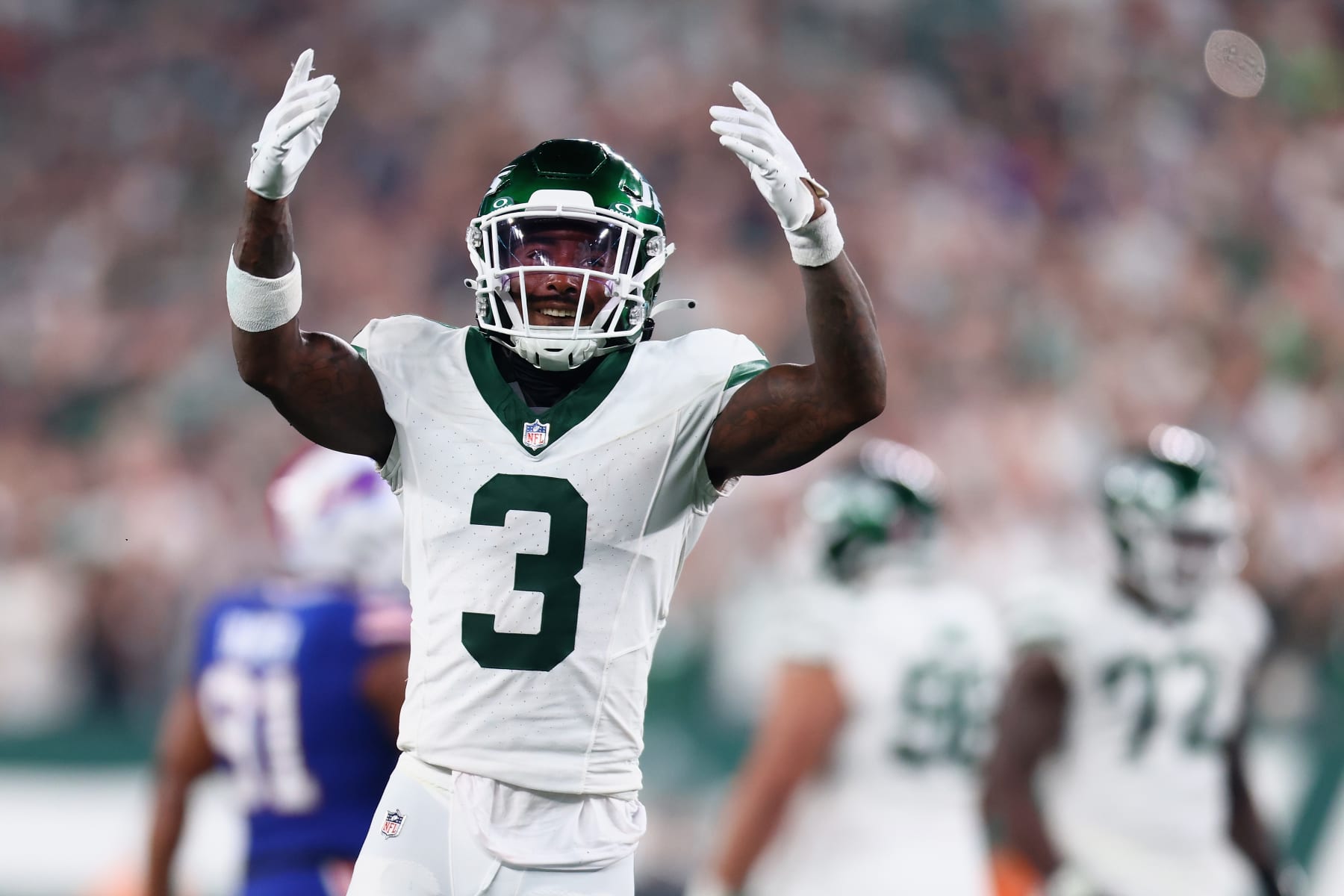 EAST RUTHERFORD, NEW JERSEY - SEPTEMBER 11: Jordan Whitehead #3 of the New York Jets celebrates during the fourth quarter of the NFL game at MetLife Stadium on September 11, 2023 in East Rutherford, New Jersey. (Photo by Mike Stobe/Getty Images)