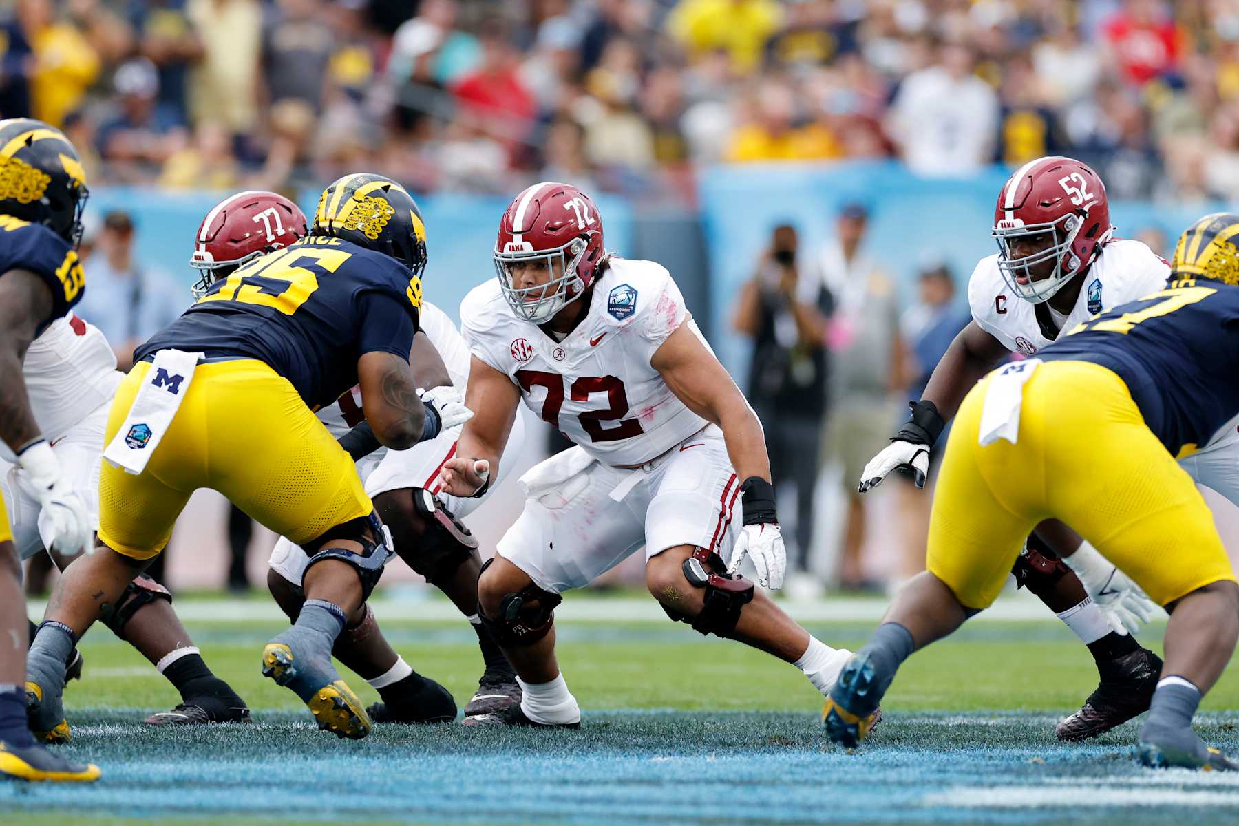 TAMPA, FL - DECEMBER 31: Alabama Crimson Tide offensive lineman Parker Brailsford (72) blocks during the ReliaQuest Bowl against the Michigan Wolverines on December 31, 2024 at Raymond James Stadium in Tampa, Florida. (Photo by Joe Robbins/Icon Sportswire via Getty Images)