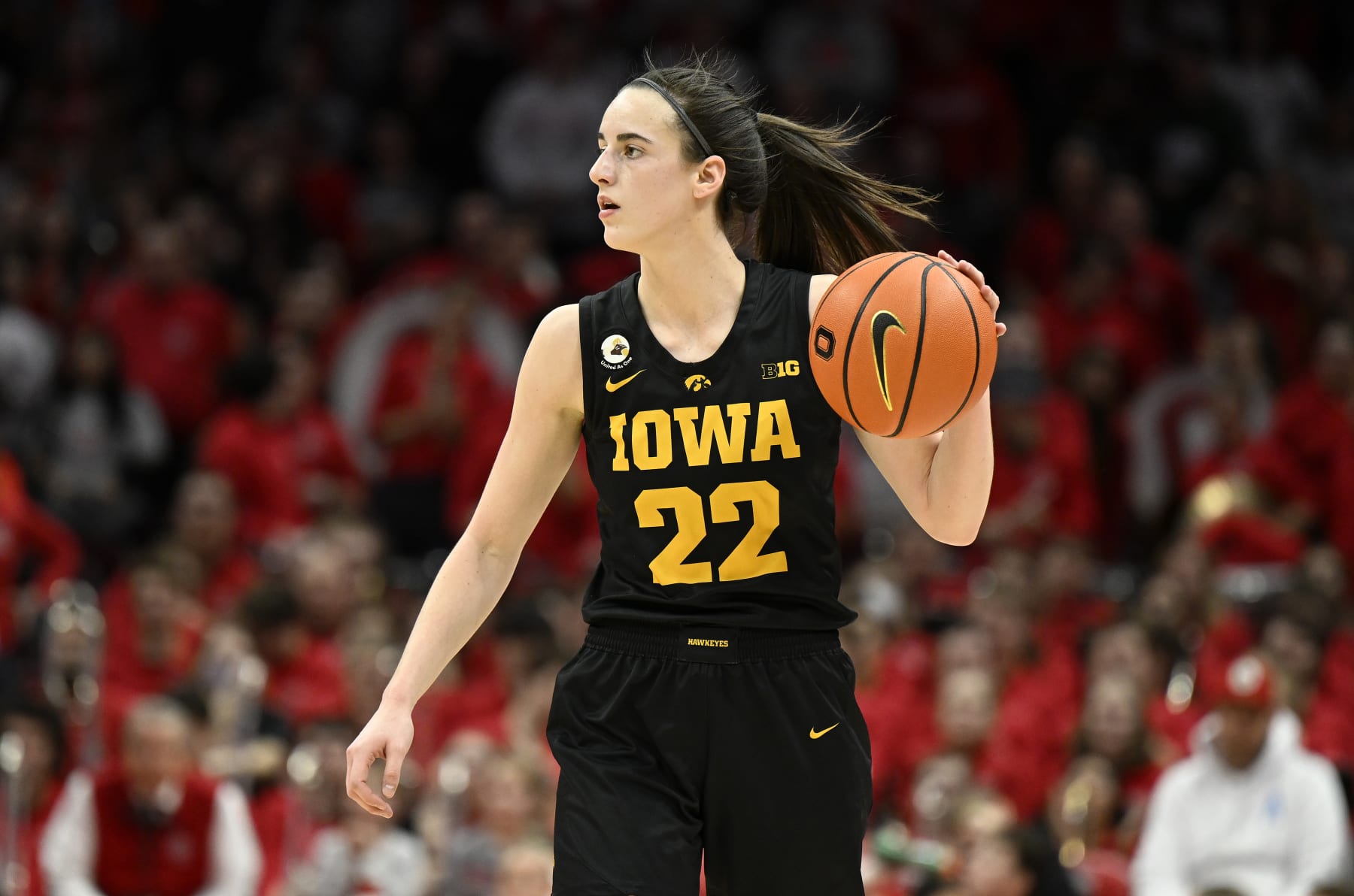 COLUMBUS, OHIO - JANUARY 23: Caitlin Clark #22 of the Iowa Hawkeyes handles the ball against the Ohio State Buckeyes at Jerome Schottenstein Center on January 23, 2023 in Columbus, Ohio. (Photo by G Fiume/Getty Images)